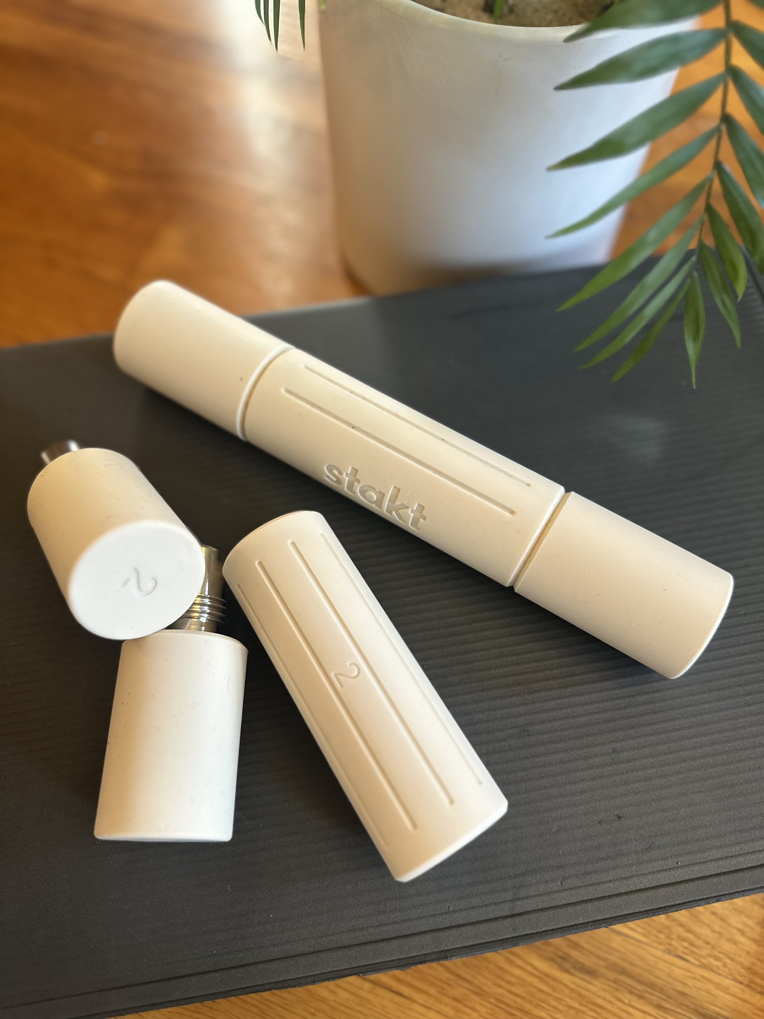 Stakt Mat and weights