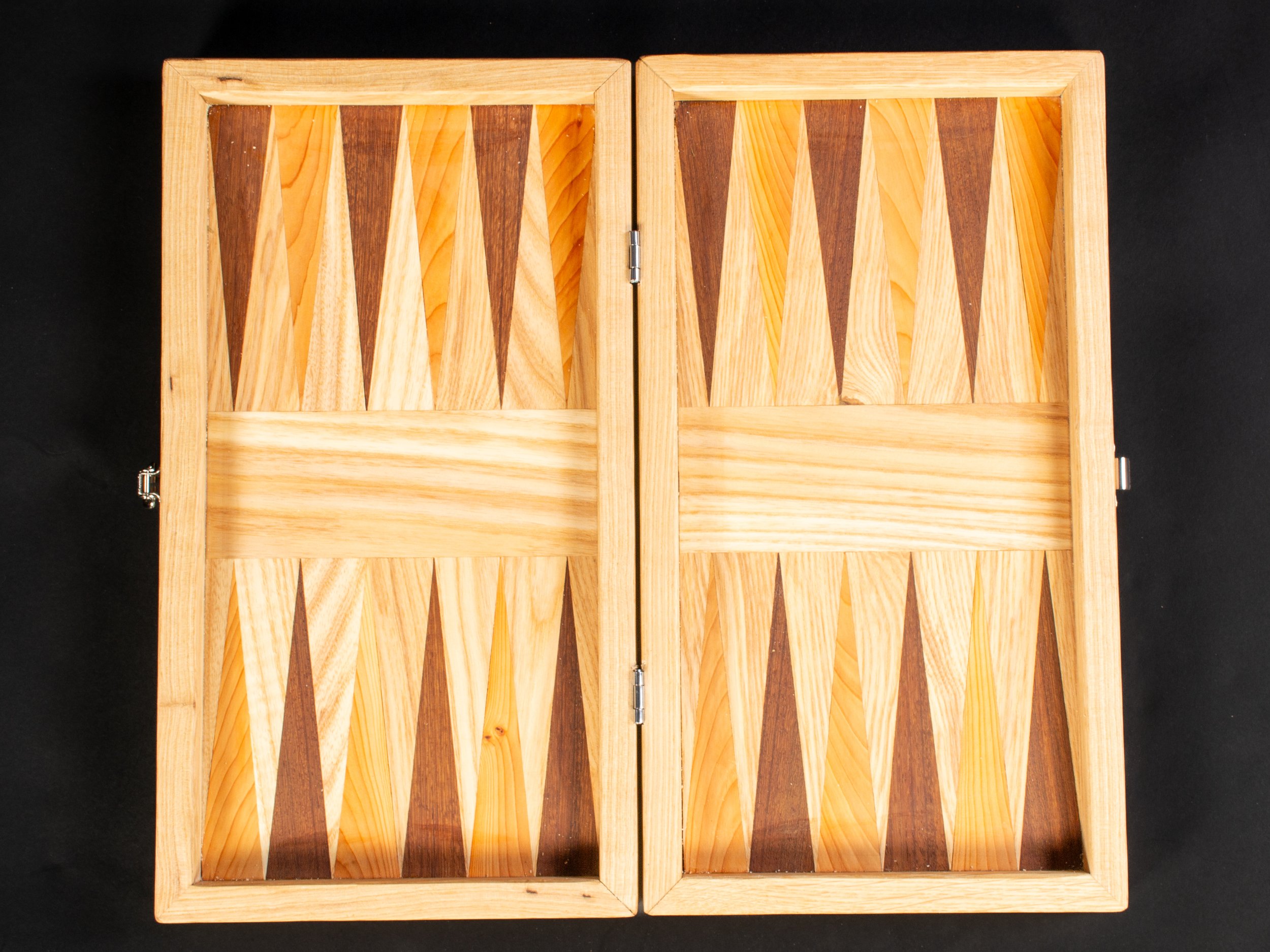 FOL TOL Backgammon Box-8.jpg