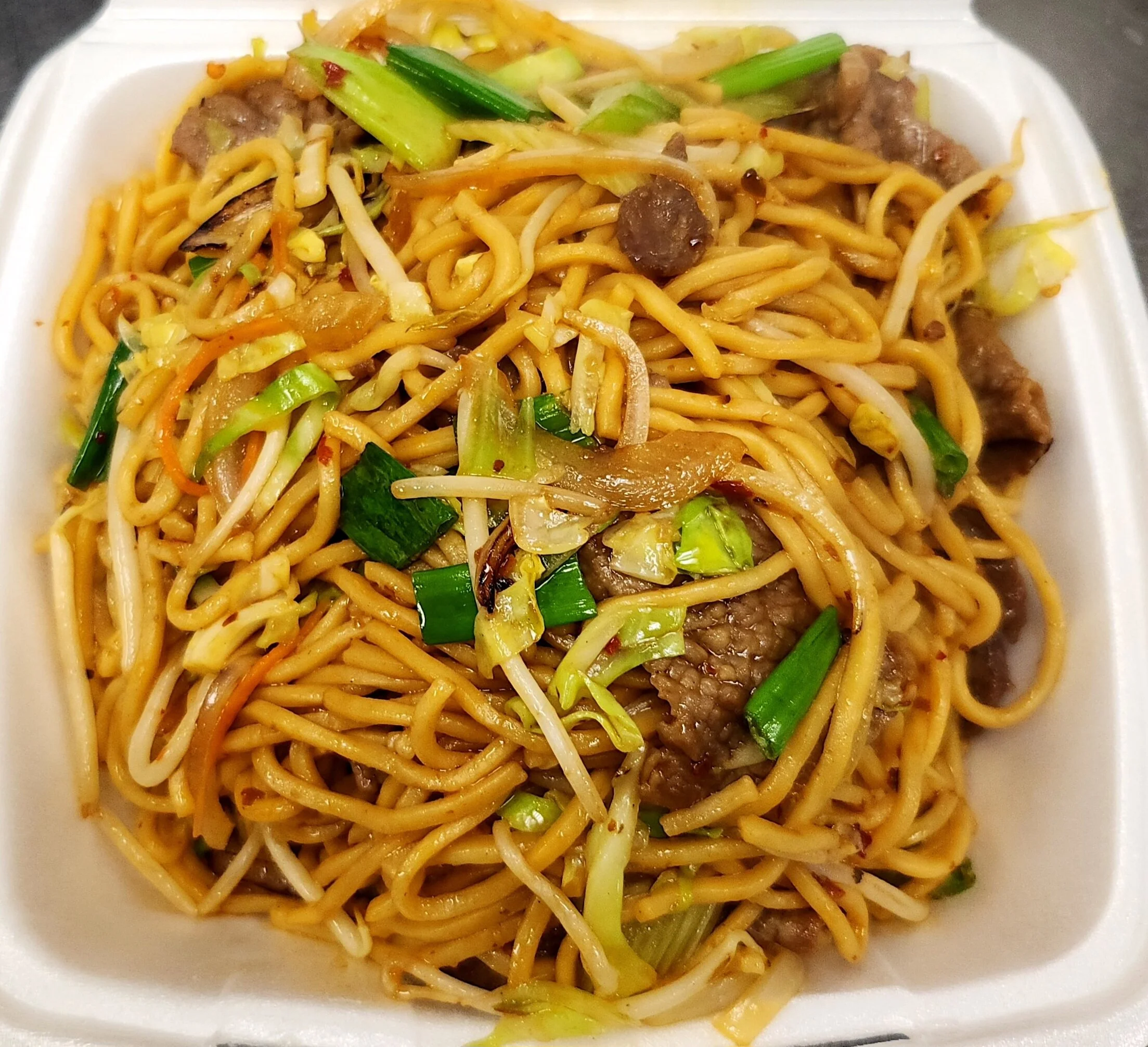 104b Beef Lo Mein.jpg