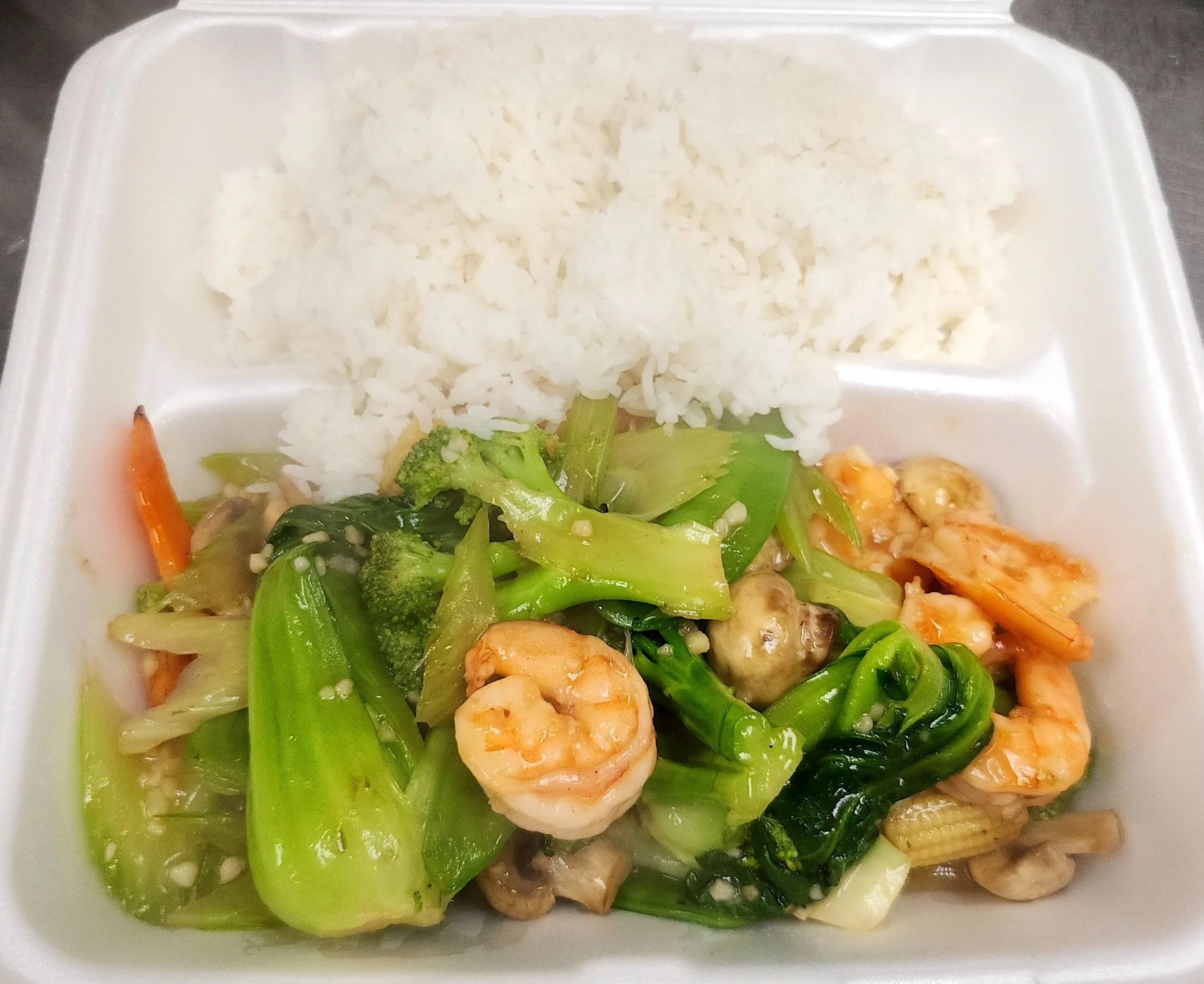 E17 Prawns w Mixed Veggies Dinner Special.jpg