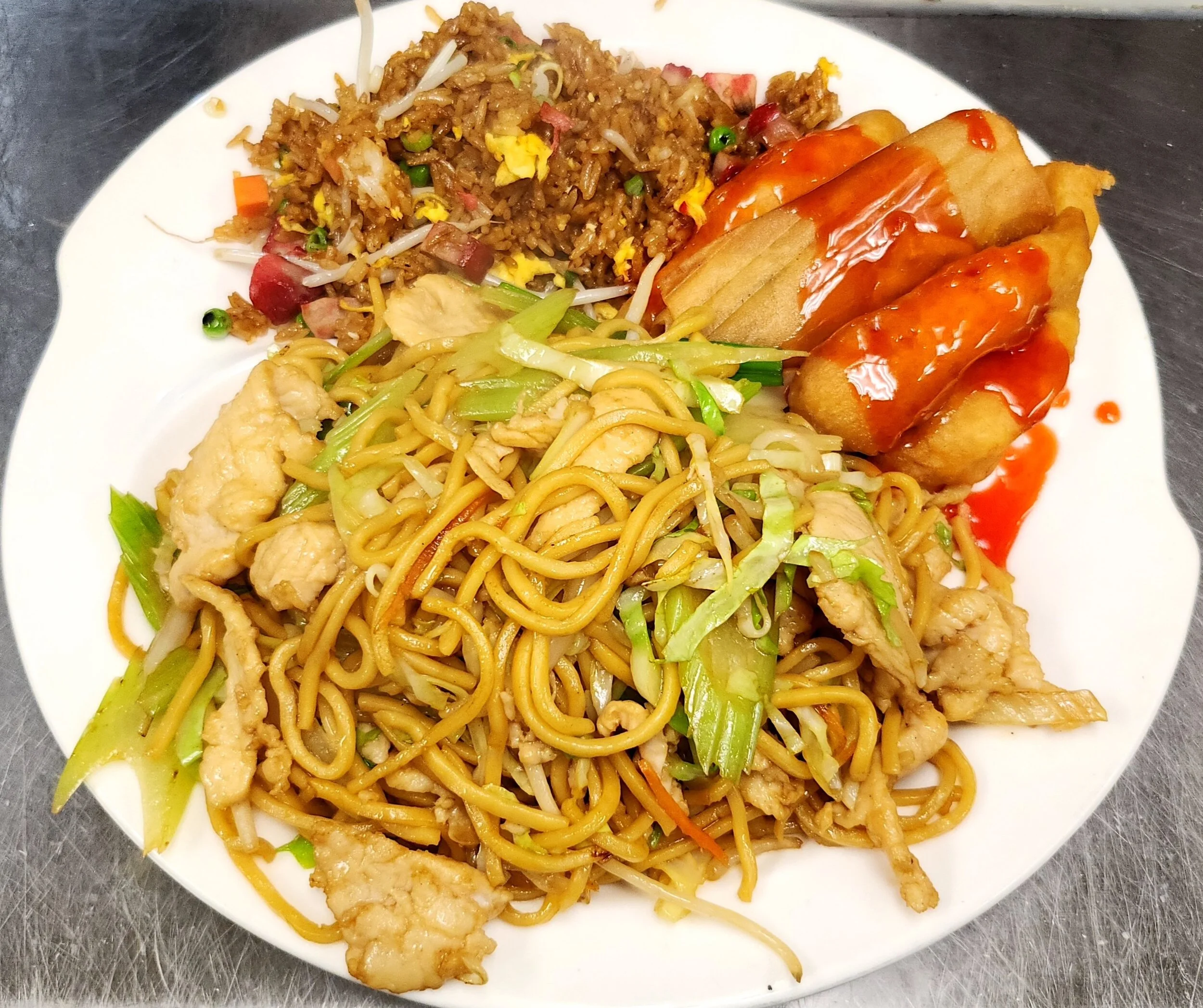 E12 Chicken Lo Mein Dinner Special.jpg