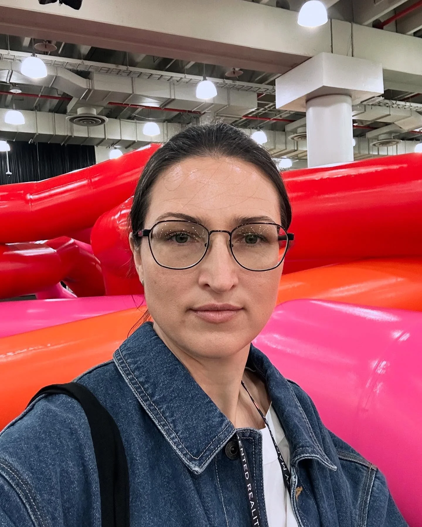ICFF 2025 &mdash; Recommend, recommend, recommend.
Inspiration and creativity walking hand in hand.
Touch and feel vibrating on the same frequency.
Observation fueling vision, landing powerful ideas into future projects.

@icff @nadejdavames @nadiava
