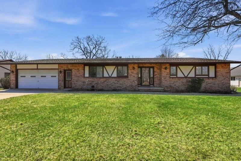 3 Bed, 2 Bath, 1 Story with Michigan Basement in Port Austin