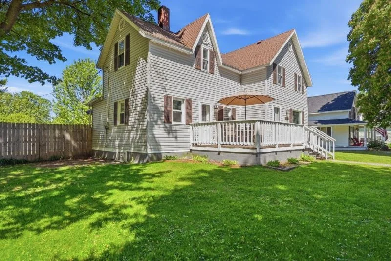 4 Bed, 1 1/2 Bath, with Michigan Basement in Port Austin