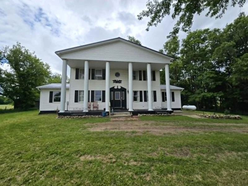 5 Bed, 2 Bath, Colonial with Full Unfinished Basement Near Ubly