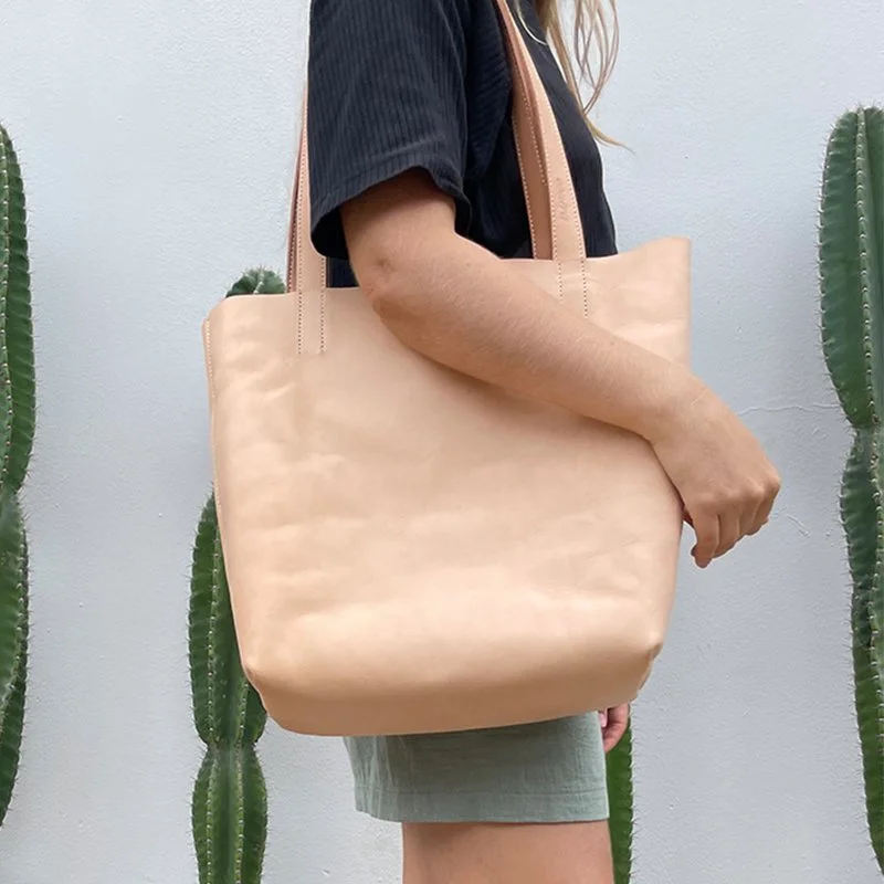 Andi Tote bag