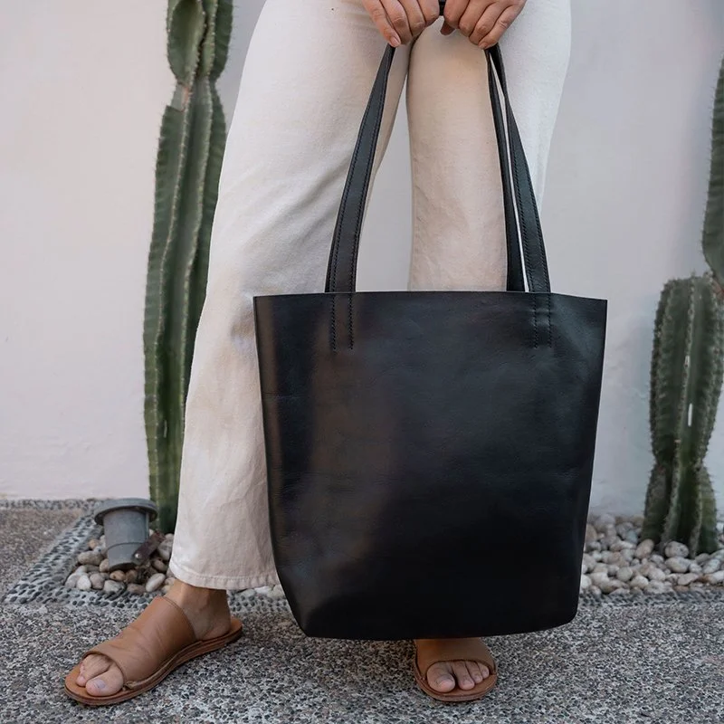 Andi Tote bag