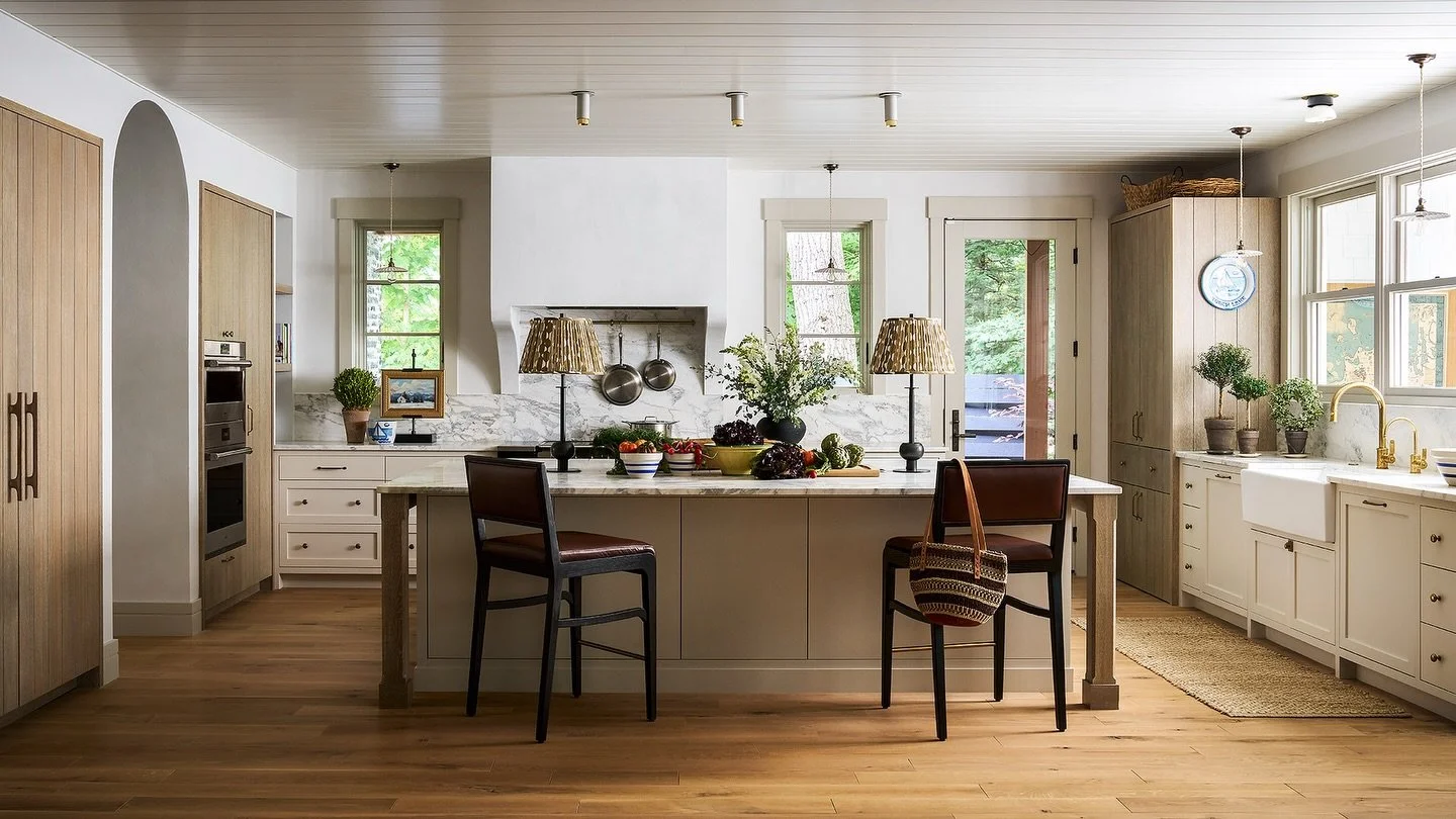 Lake House Kitchen / Calm and serene this kitchen an its details are meant to evoke a causal elegance that prioritizes the lake views at it&rsquo;s doorstep. Function was key as this kitchen needs to work day-to-day as well as when the home is full o