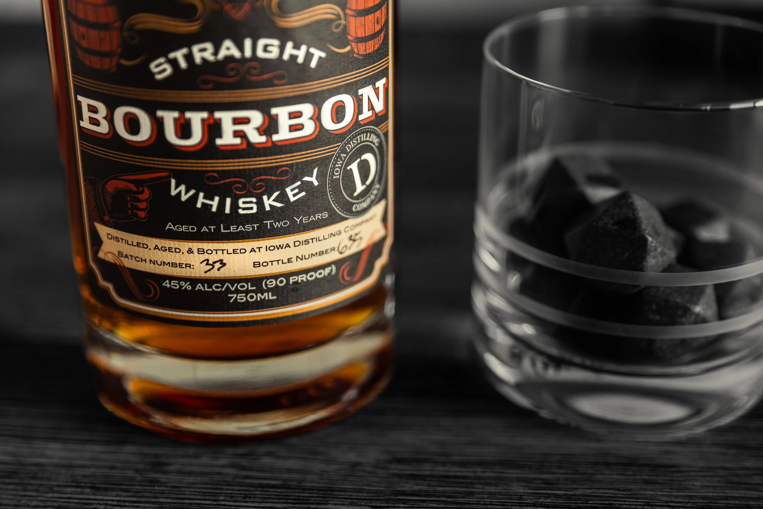 Iowa-Distilling-Bourbon-Whiskey-10.jpg