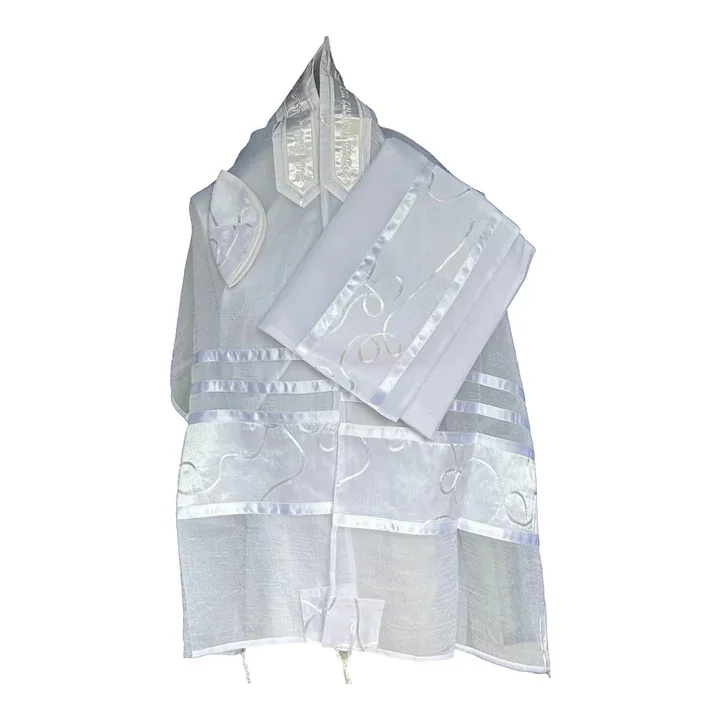 Ade-699_White_Spiral_Tallit.webp