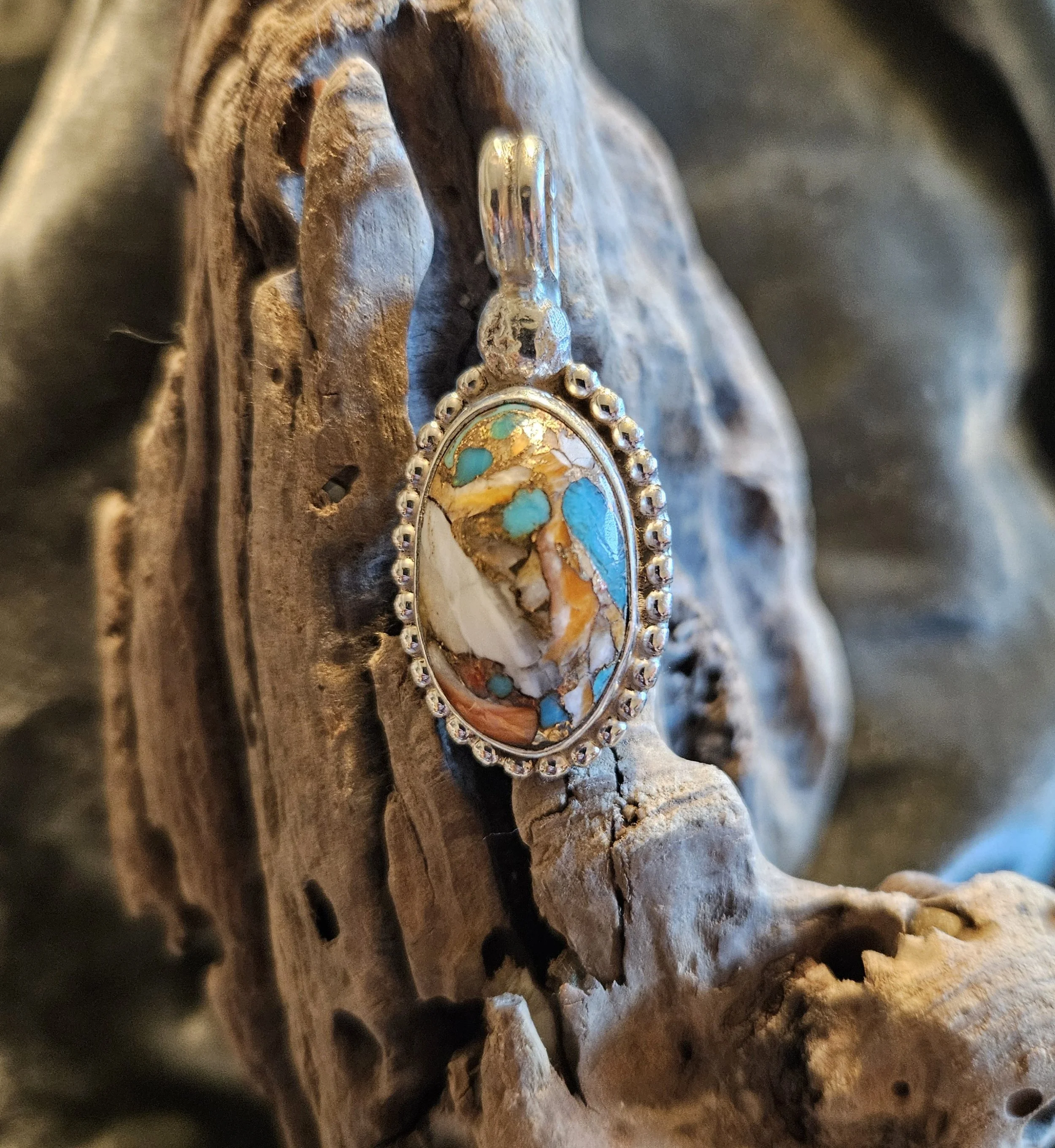 Mohave Spiny Oyster Turquoise Pendant