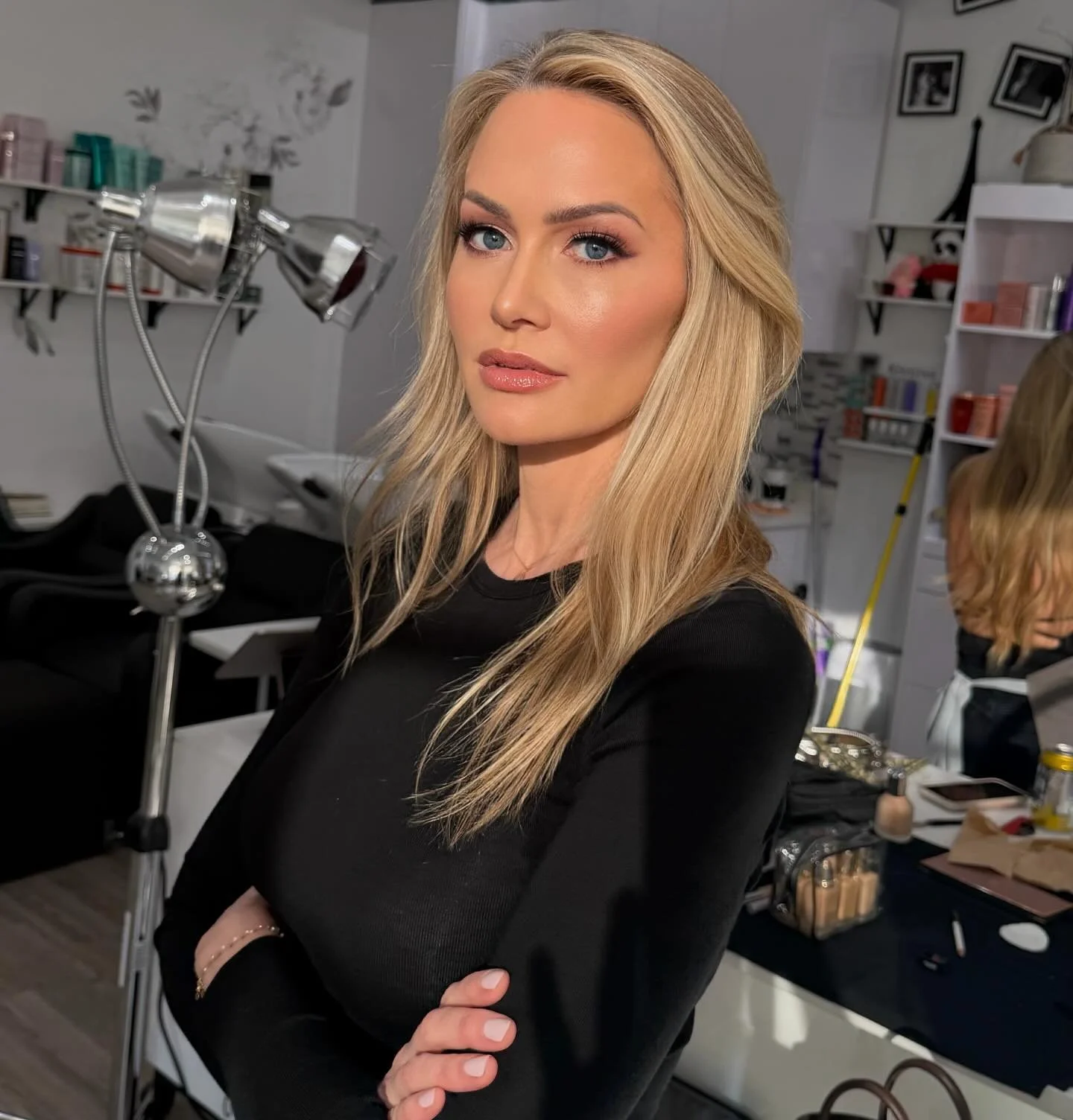 Glam day with beautiful @nikkistalling 🤍✨
Makeup @beautybynelse 
Hair @janarago @janaragostudios 

#beautybynelse #janaragostudios #boston #bestofboston #hairandmakeup