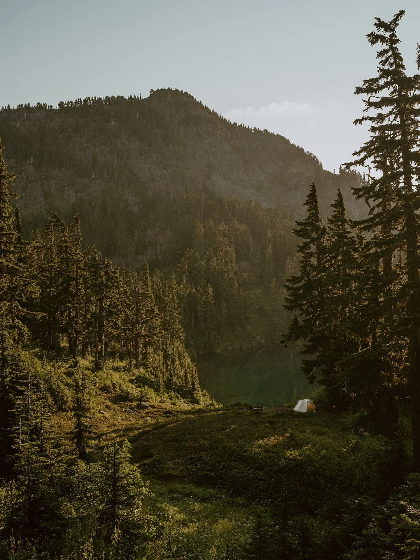 Fall is here, the daylight is waning little by little, the mornings are crisper and the evenings have a new chill as the leaves begin to turn. And for us PNW residents, it&rsquo;s one of the most magical times of year to hike and camp and adventure i