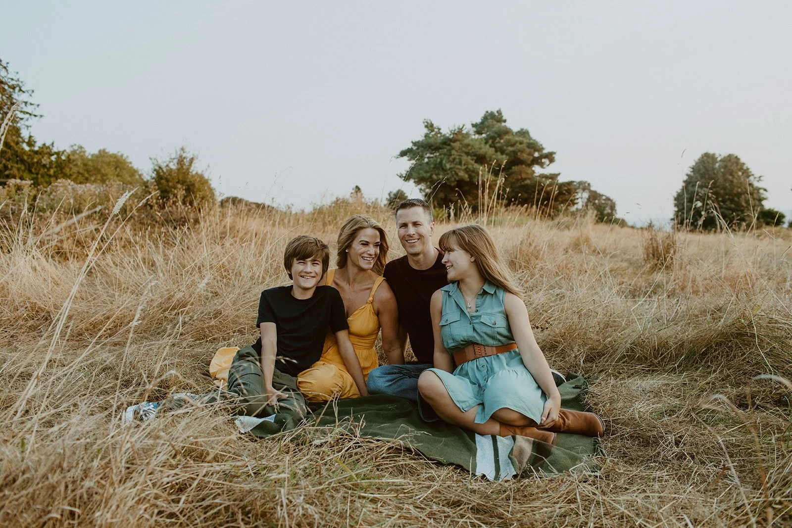 Discovery Park _ Micro Wedding Elopement Photography _ Backcountry Bohemians-73_websize.jpg