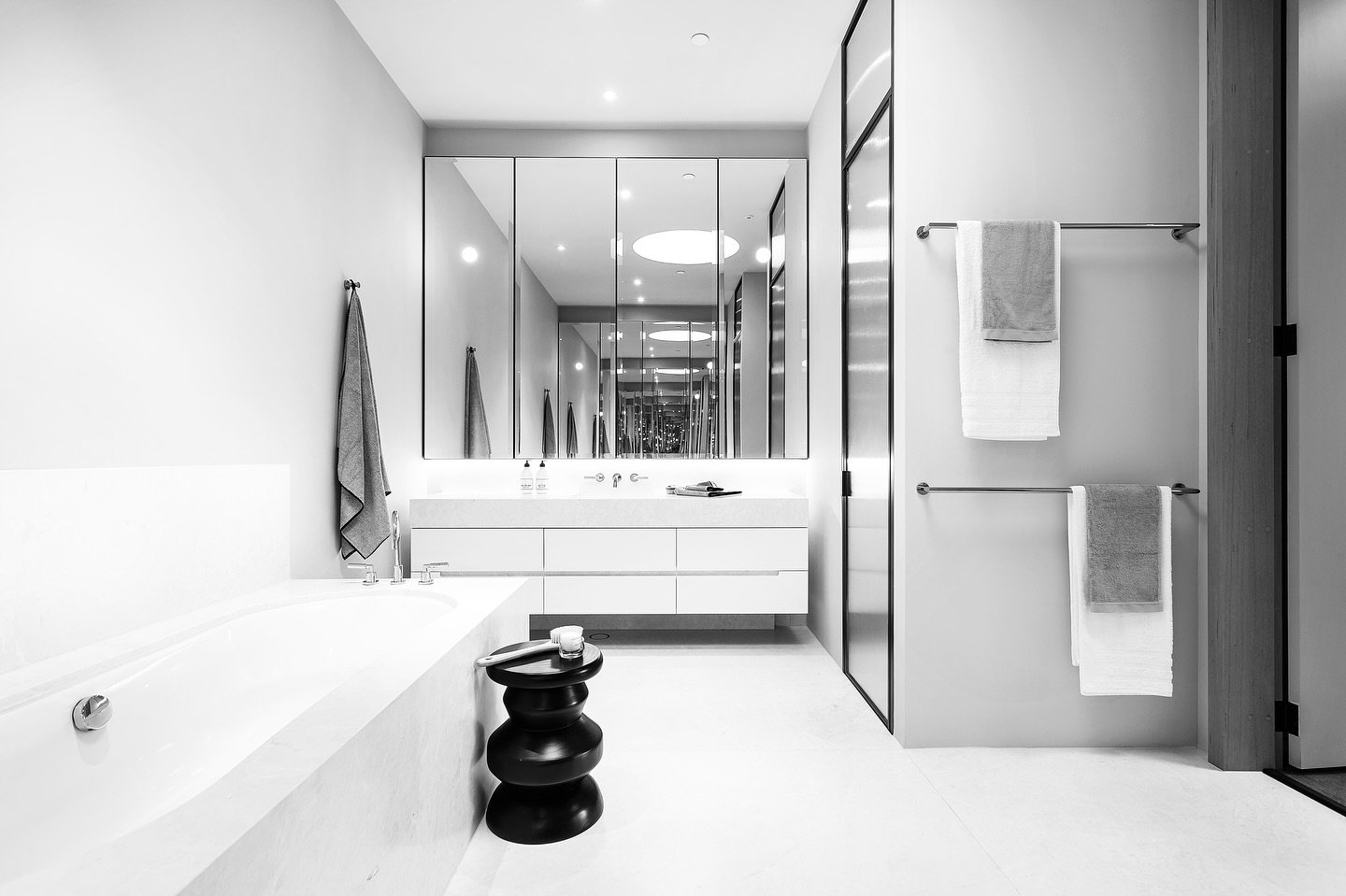 Interior Highlights
Alongside our development projects, we are passionate about transforming spaces to create elevated, functional environments. From kitchen facelifts to complete bathroom revamps, we tailor each project to meet your needs. Contact u