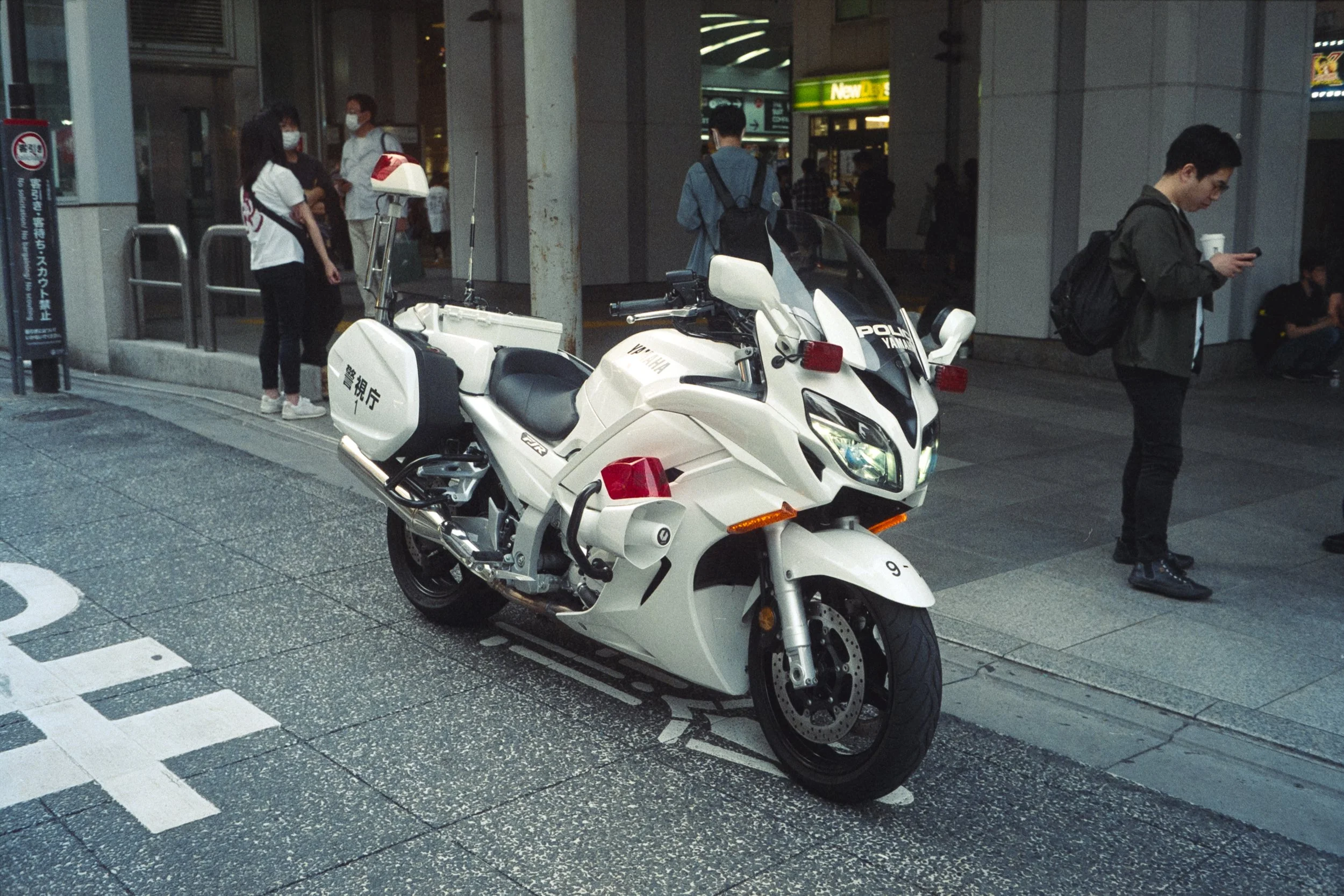 DSC_8389-positive.jpg