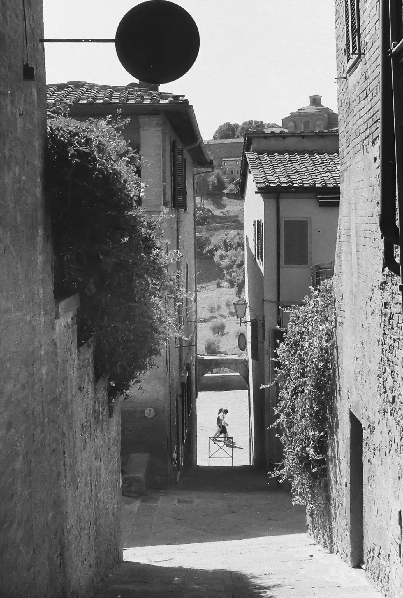 R1-01727-0001 copy.jpg