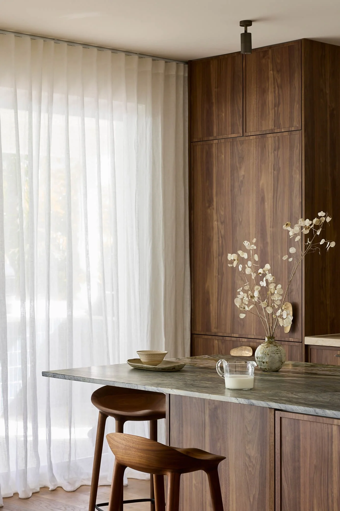 gable-house-seaforth-kitchen-angle.jpg