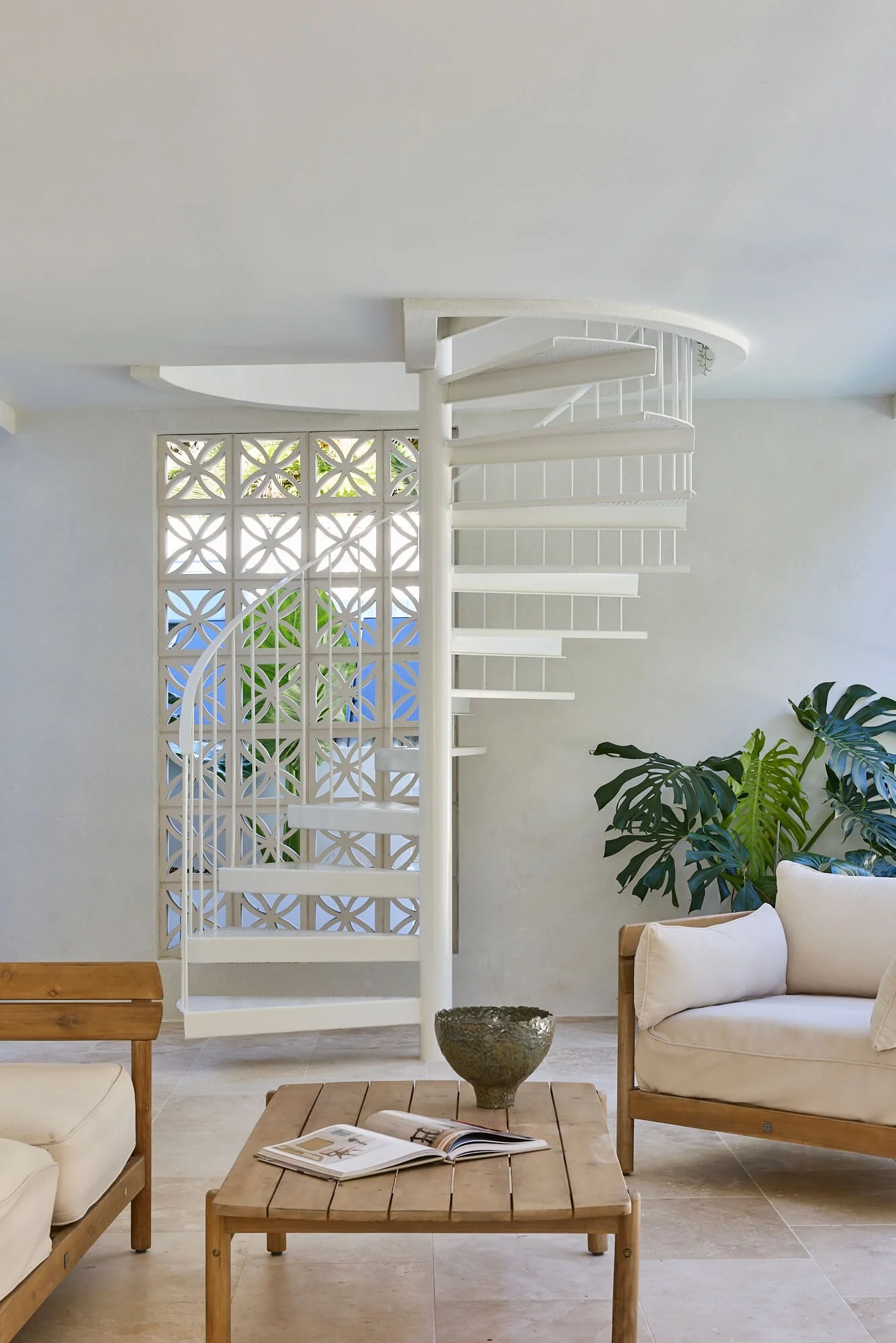 stony-creek-collaroy-spiral-staircase.jpg
