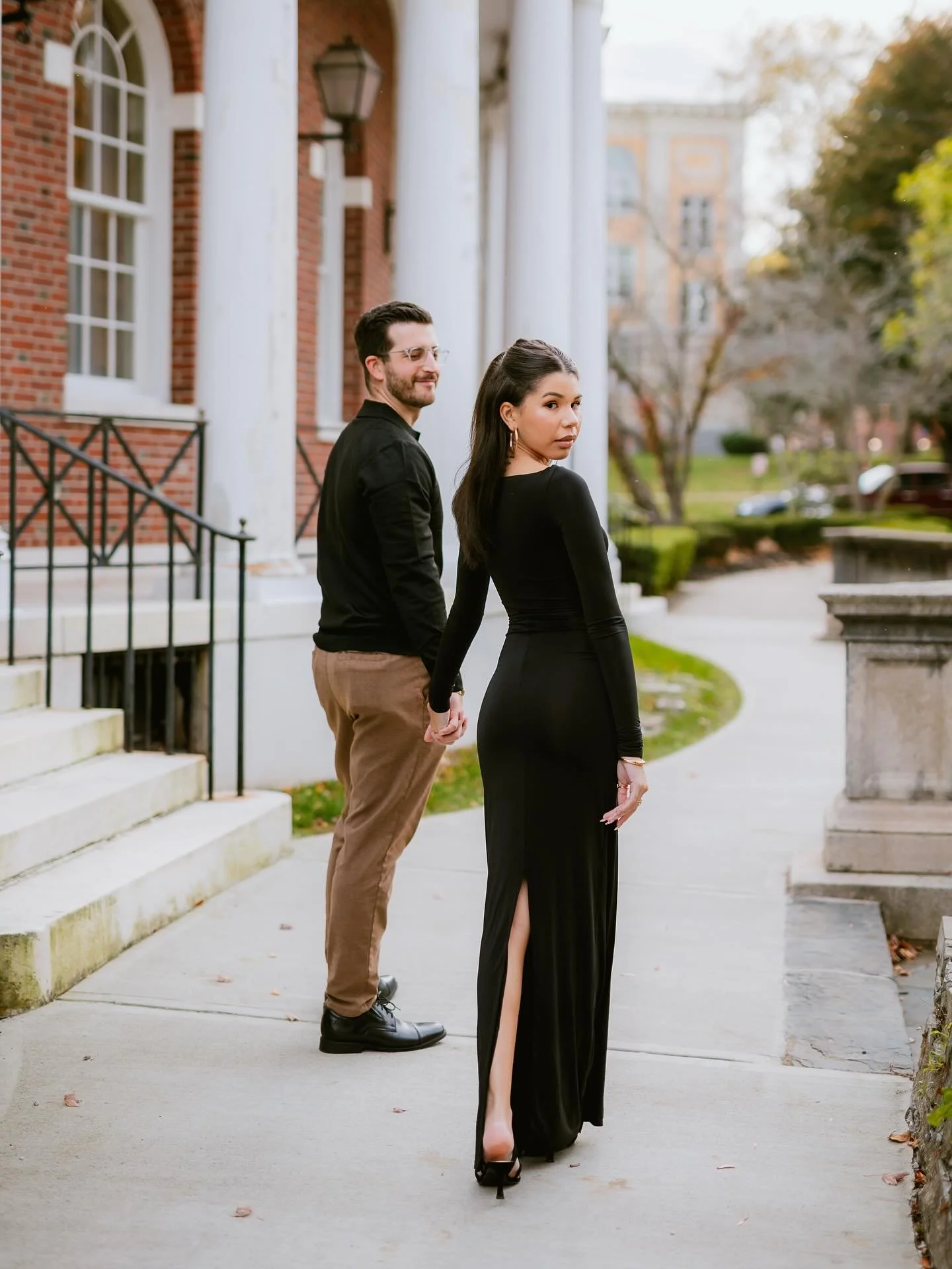a proposal among the foliage