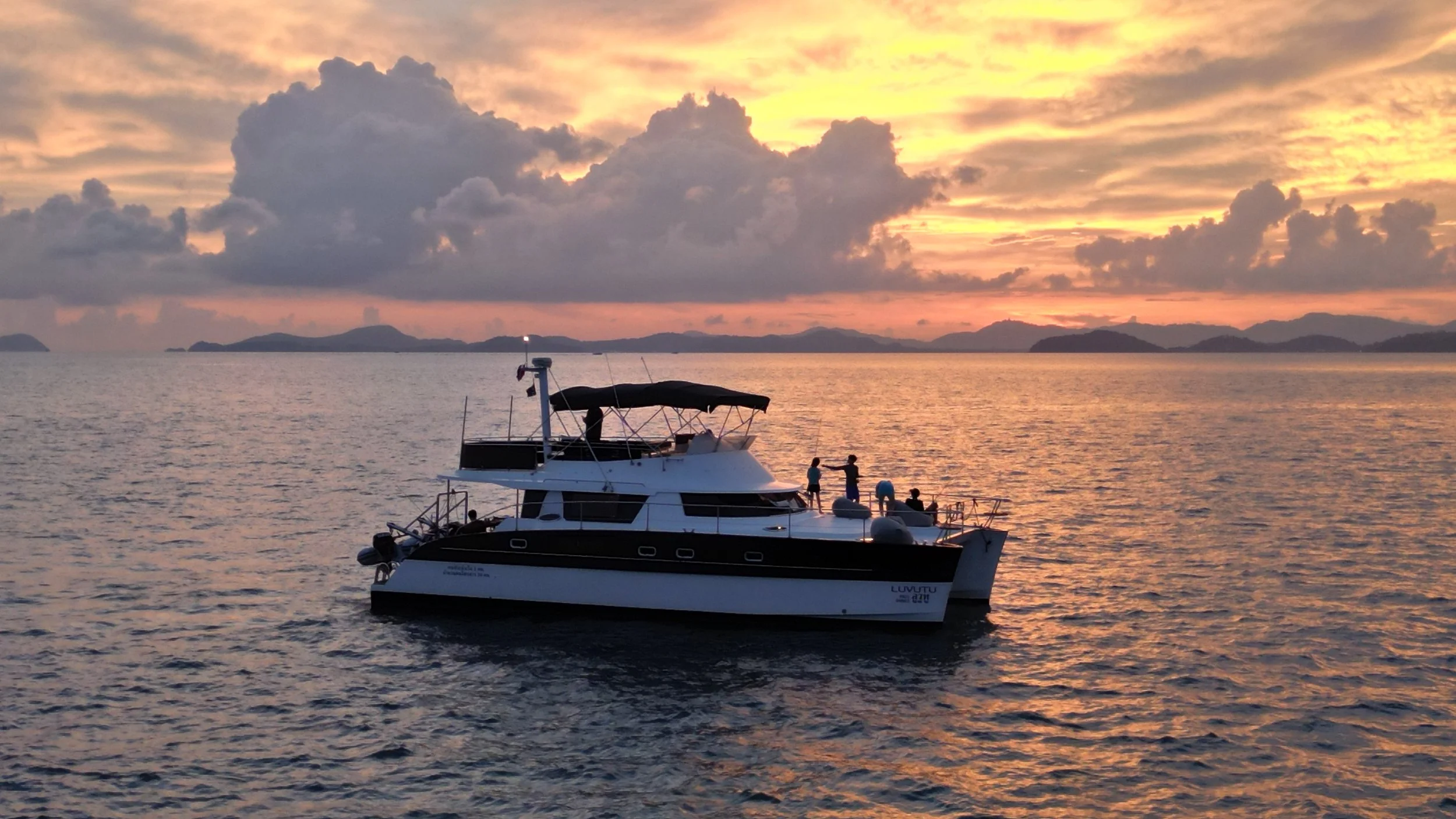 47ft Fountaine Pajot for Charter