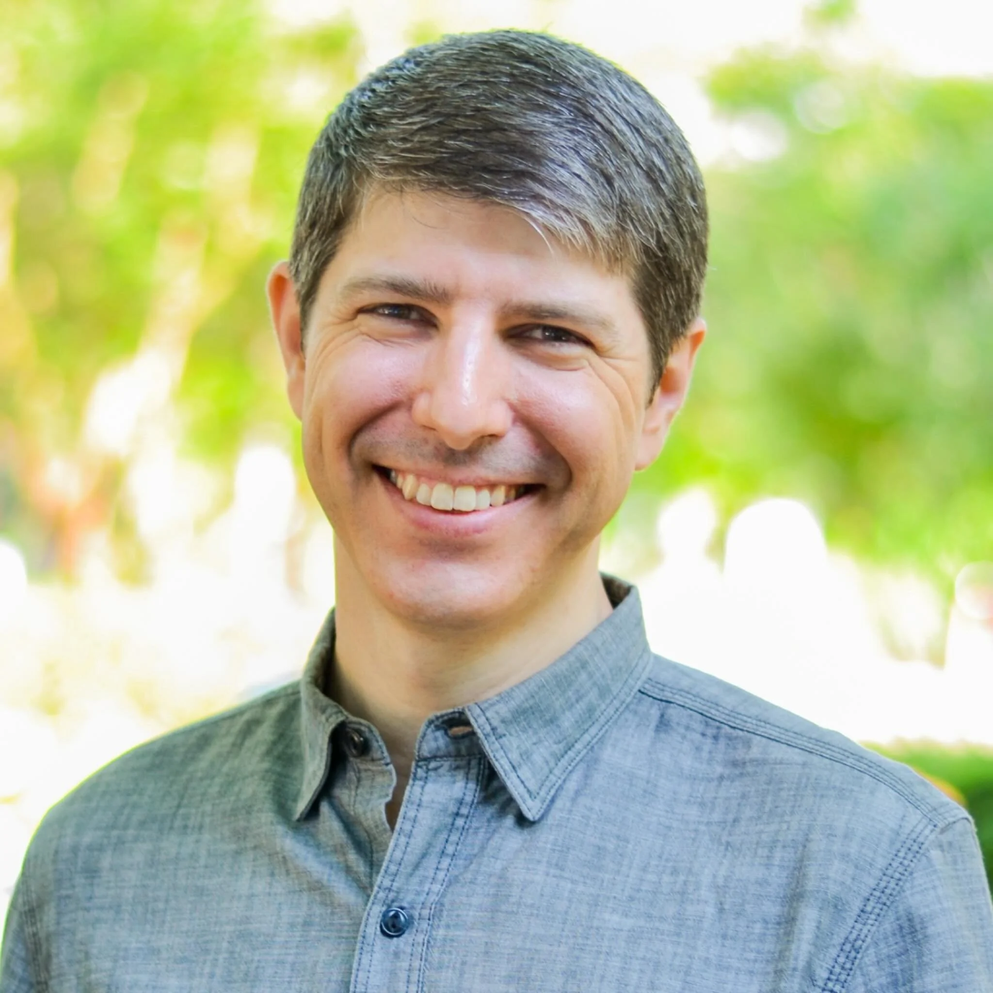 MCBE would like to give a warm welcome to one of our newest members&hellip;tuba player, Jonathan Eftychiou!
Jonathan is a musician, educator, and founder of FineArtsMatter, an organization that seeks to inspire creativity in the next generation by br