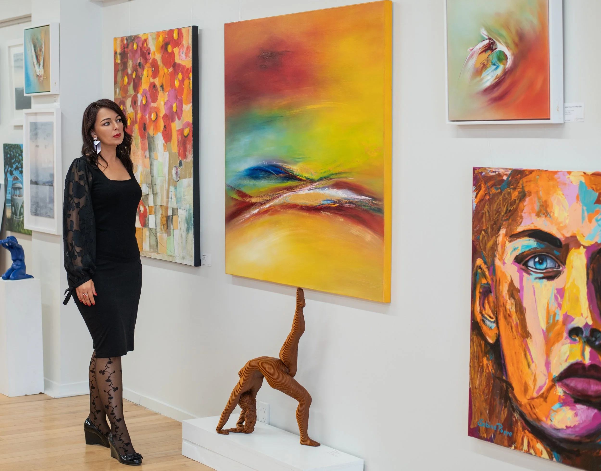 Mira Corbova - Creative Director and Art Dealer at THE ART LOUNGE NZ. Photo Credit Karolina Ferbei Photography image DSC_4867.jpg