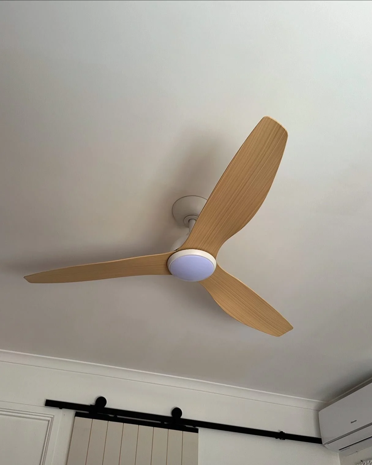 Get blown away this summer with our great prices and a trusted installer 💨💨🥵