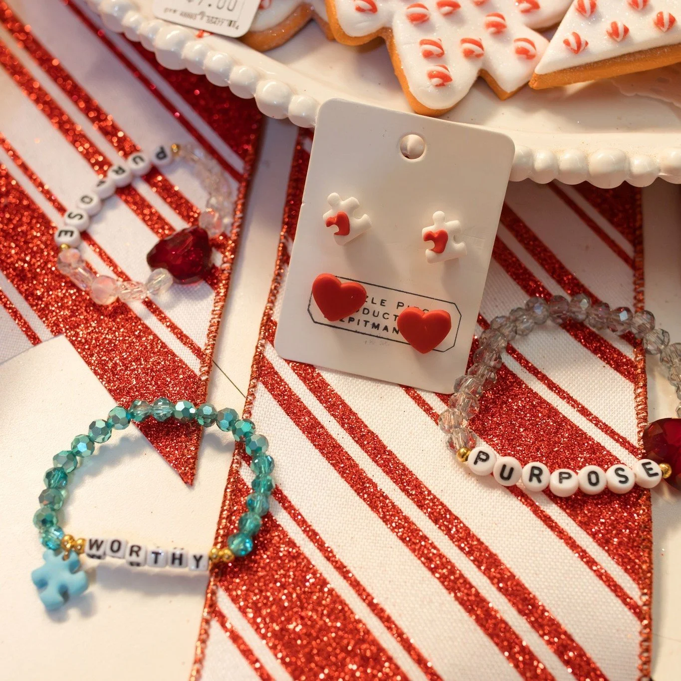 🎁✨ Last Day for Priority Shipping - Order Your Bundle Now! 📚🌟

"⏰ Today's the last day for priority shipping! 
Don't miss out on our fantastic bundles just in time for Christmas! 🎄✨ 
Choose from:
1. 'Where Is The Missing Puzzle Piece?' book,