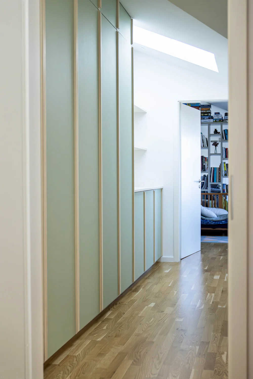 Flurschrank Ahorn/Lino