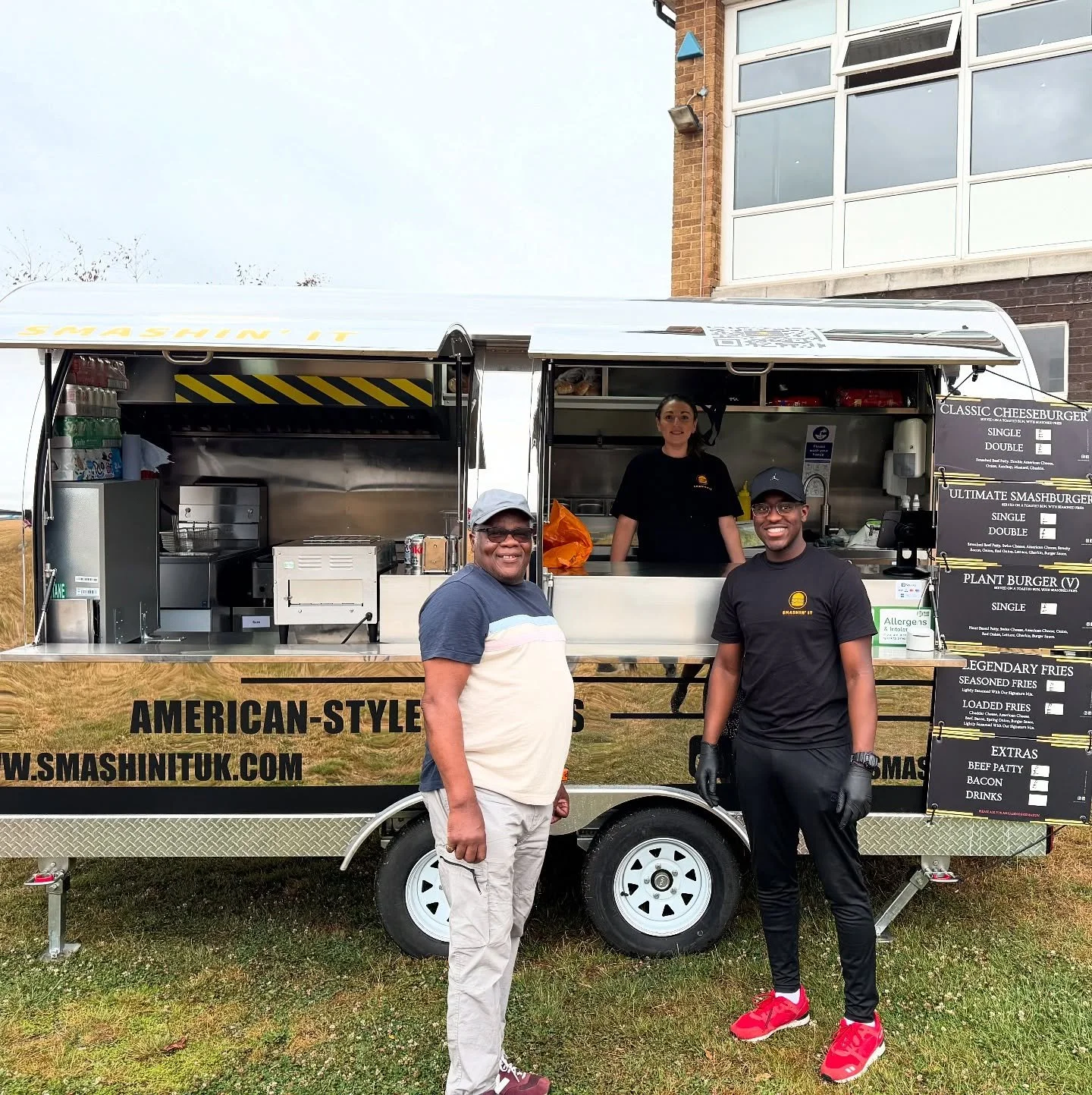 Wow… Yesterday was crazy! The weather, the queues, and the unbelievable support.
We didn’t know what to expect due to the weather but the day was amazing. We ran out of fries half way through (oops) so it was lucky we were 5 mins from m