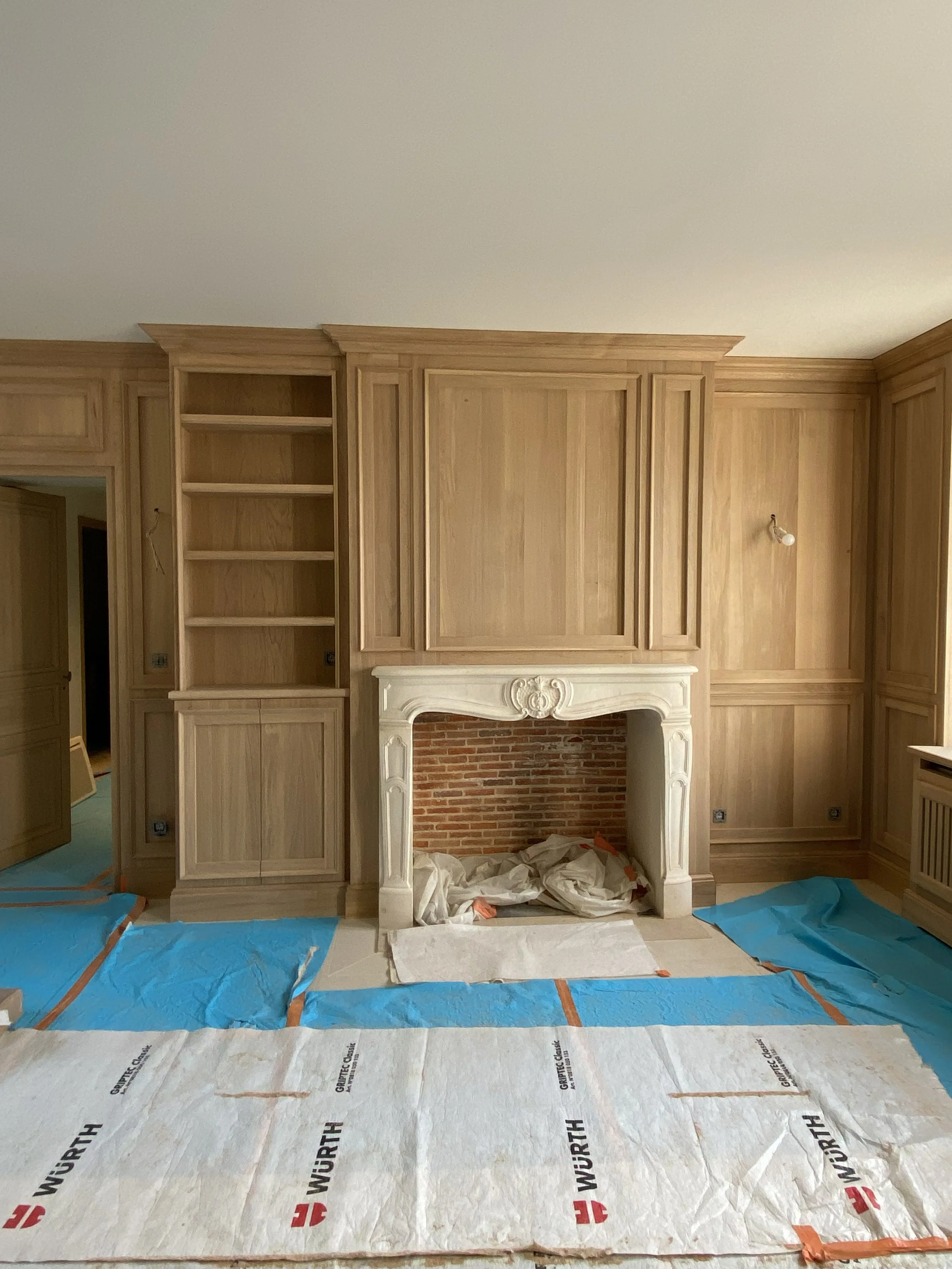 Panneau mural bois salon