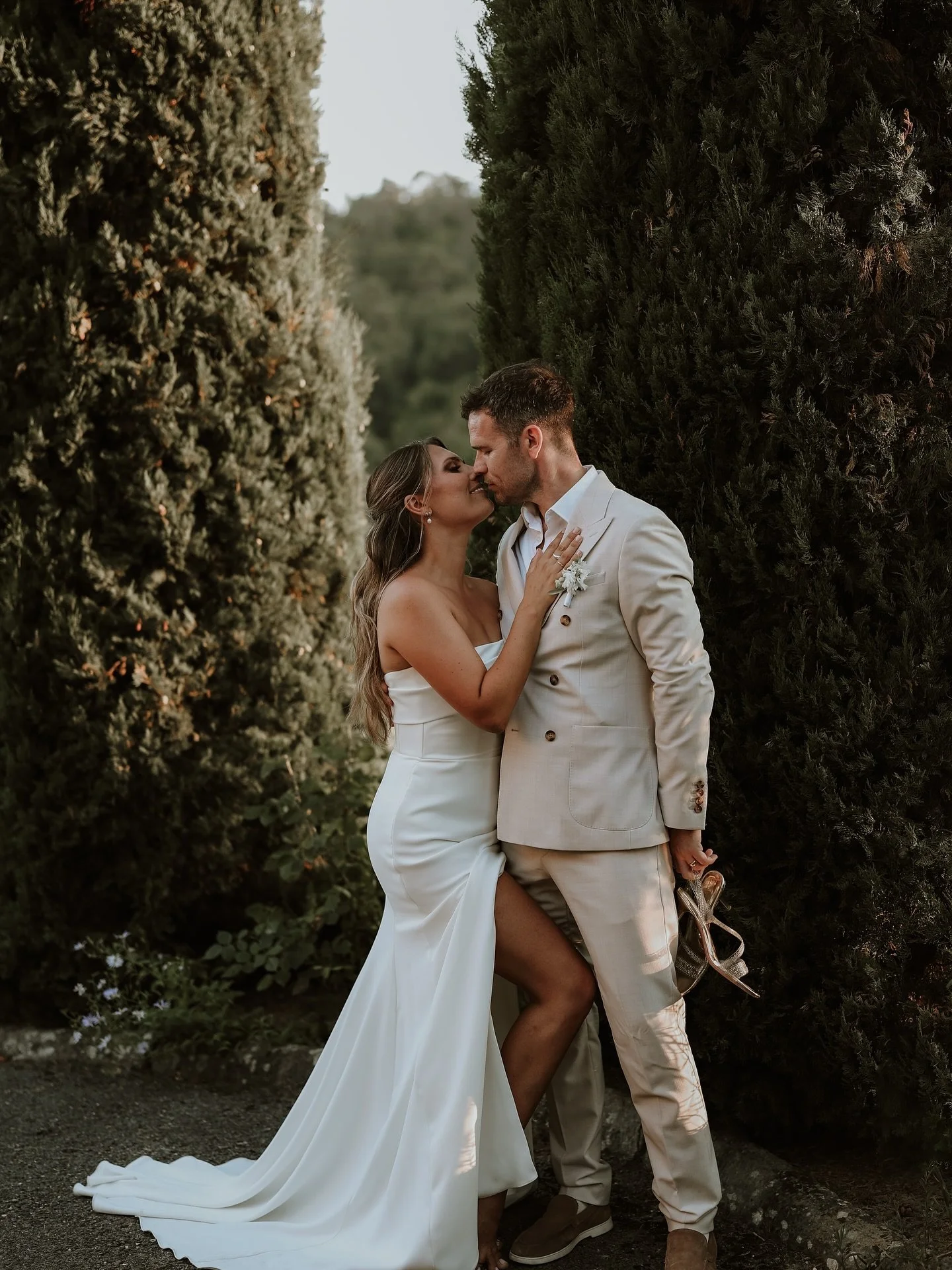 Real Bride - Emma &amp; Ant 🧡 

&lsquo;I cannot recommend Annie&rsquo;s Aisle - Bridal Alterations enough! I had three appointments and every single time Annie was incredible. She was so accommodating, listened carefully to exactly what we wanted, a
