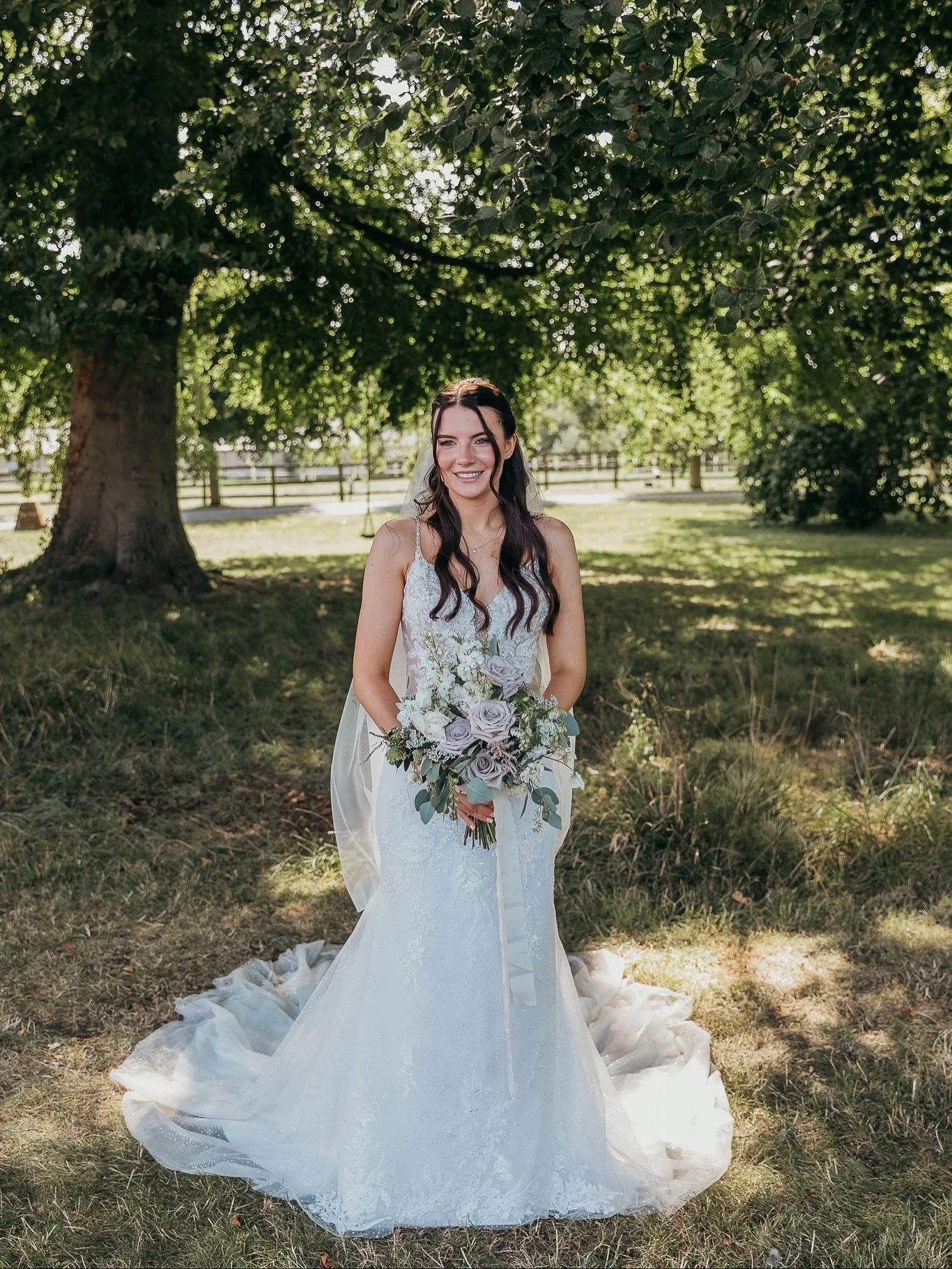 Real Bride - Emily &amp; Alex 🧡 

&lsquo;Annie was amazing! She made my wedding dress fit perfectly, listened to all my concerns, and made me feel so comfortable&mdash;I truly fell in love with my dress all over again.&rsquo; 

Thank you for choosin