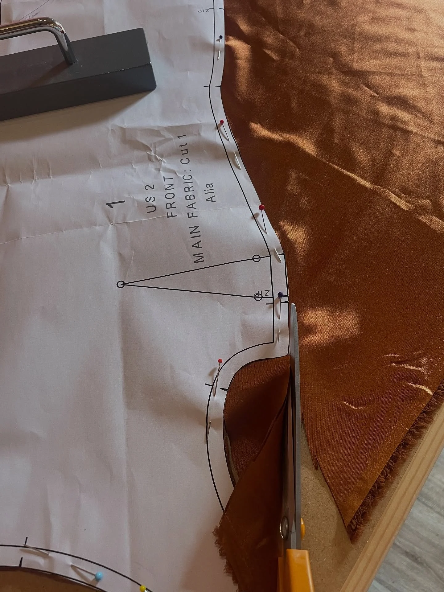 I made my own bridesmaid dress from scratch 🪡🧵

When asked to be Maid of Honour for my best friend, I just couldn&rsquo;t not make my own dress! (I&rsquo;m also WAY to fussy to find something that was just right 😂)

Here&rsquo;s how it all turnt o