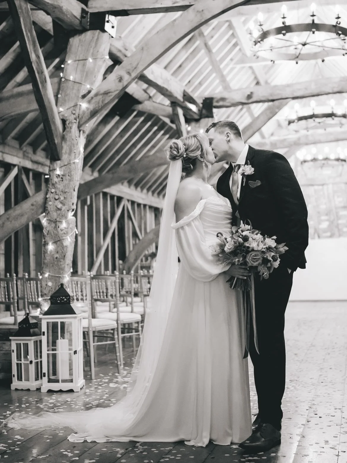 Real Bride - Lauren 🧡 

&lsquo;I just wanted to say how grateful I am to you for making my dream dress fit me perfectly. I felt amazing in it and the little changes to the sleeves made such a huge difference! People who saw the dress when I tried it
