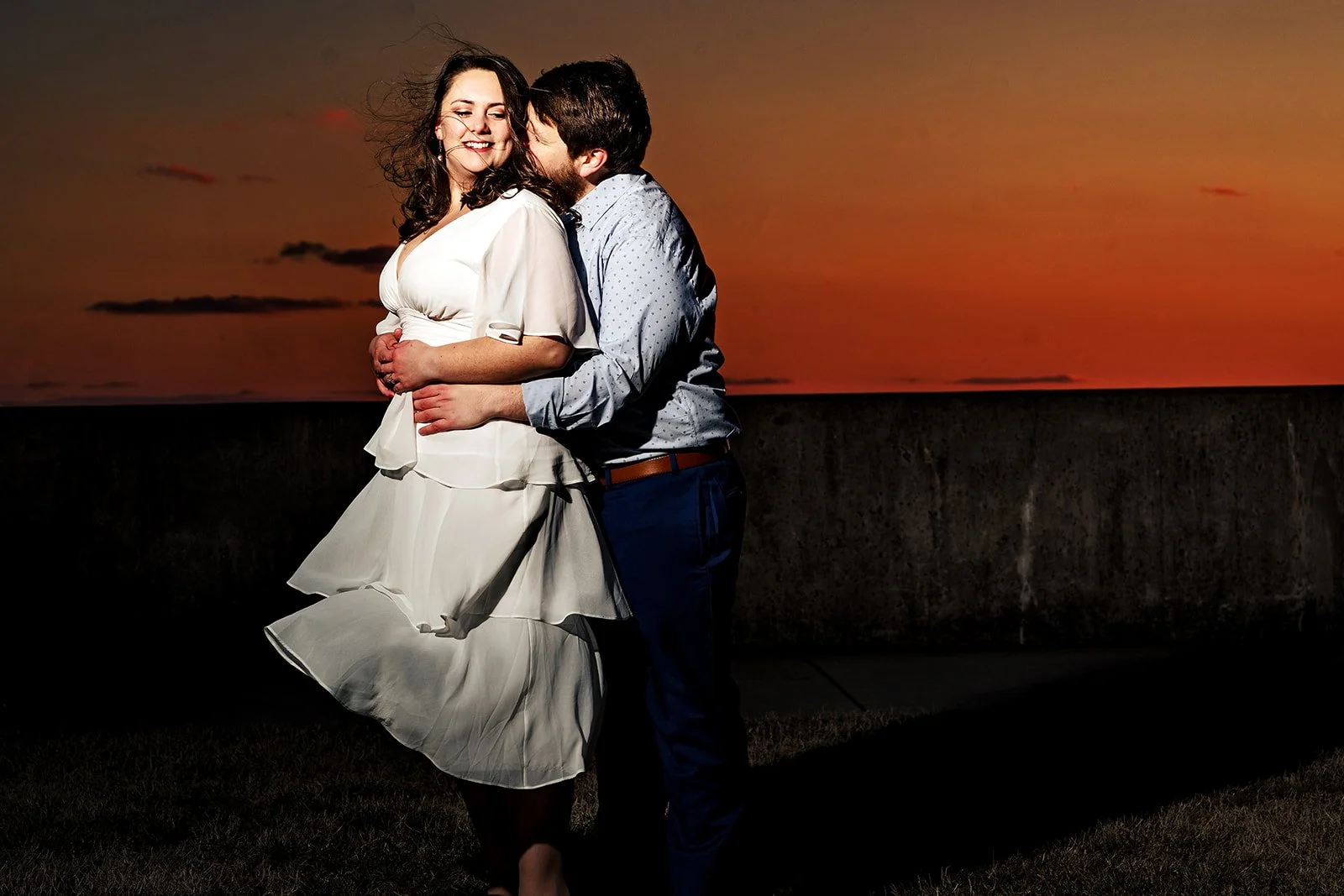 5 Poses to Elevate Your Engagement Session