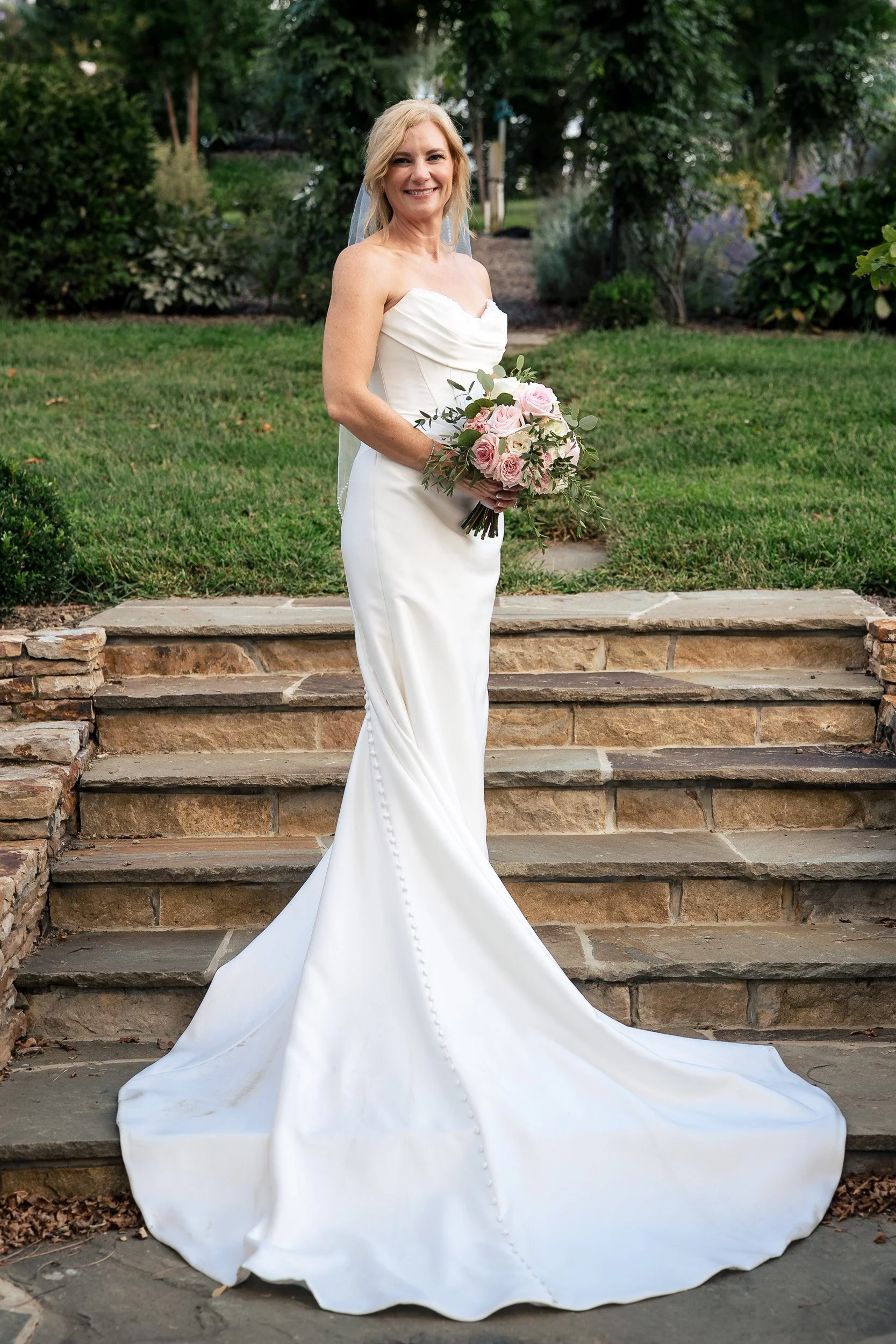 bridal portrait ini garden