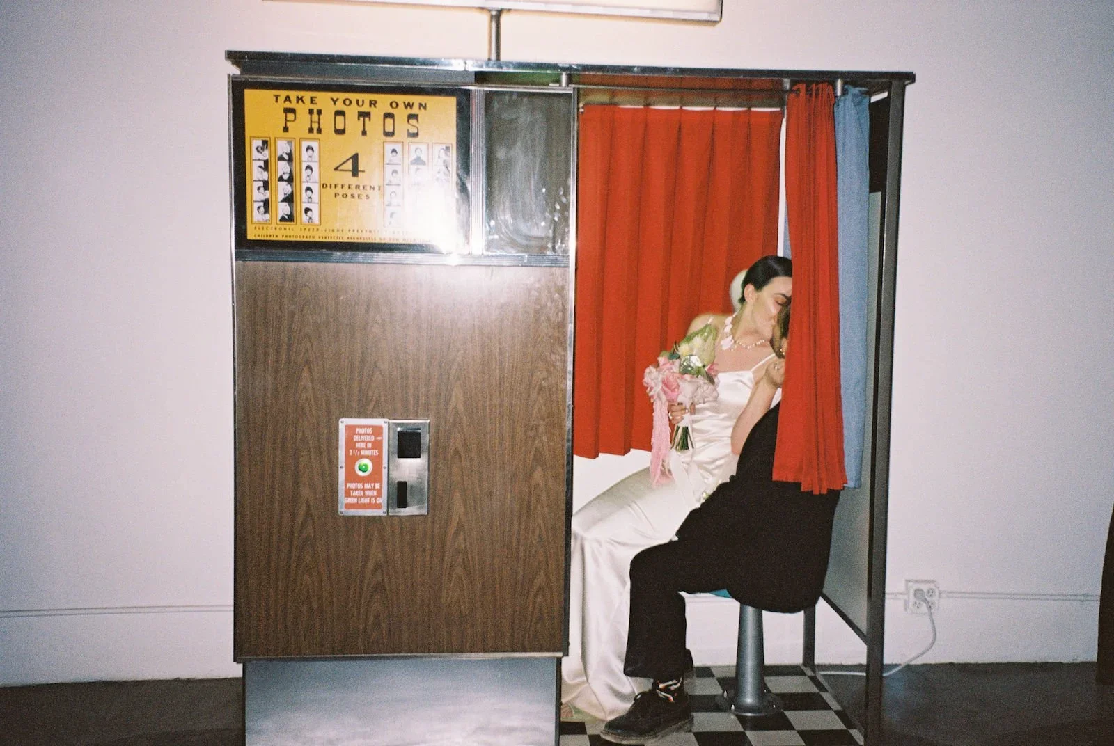 Sure Thing Chapel Photobooth