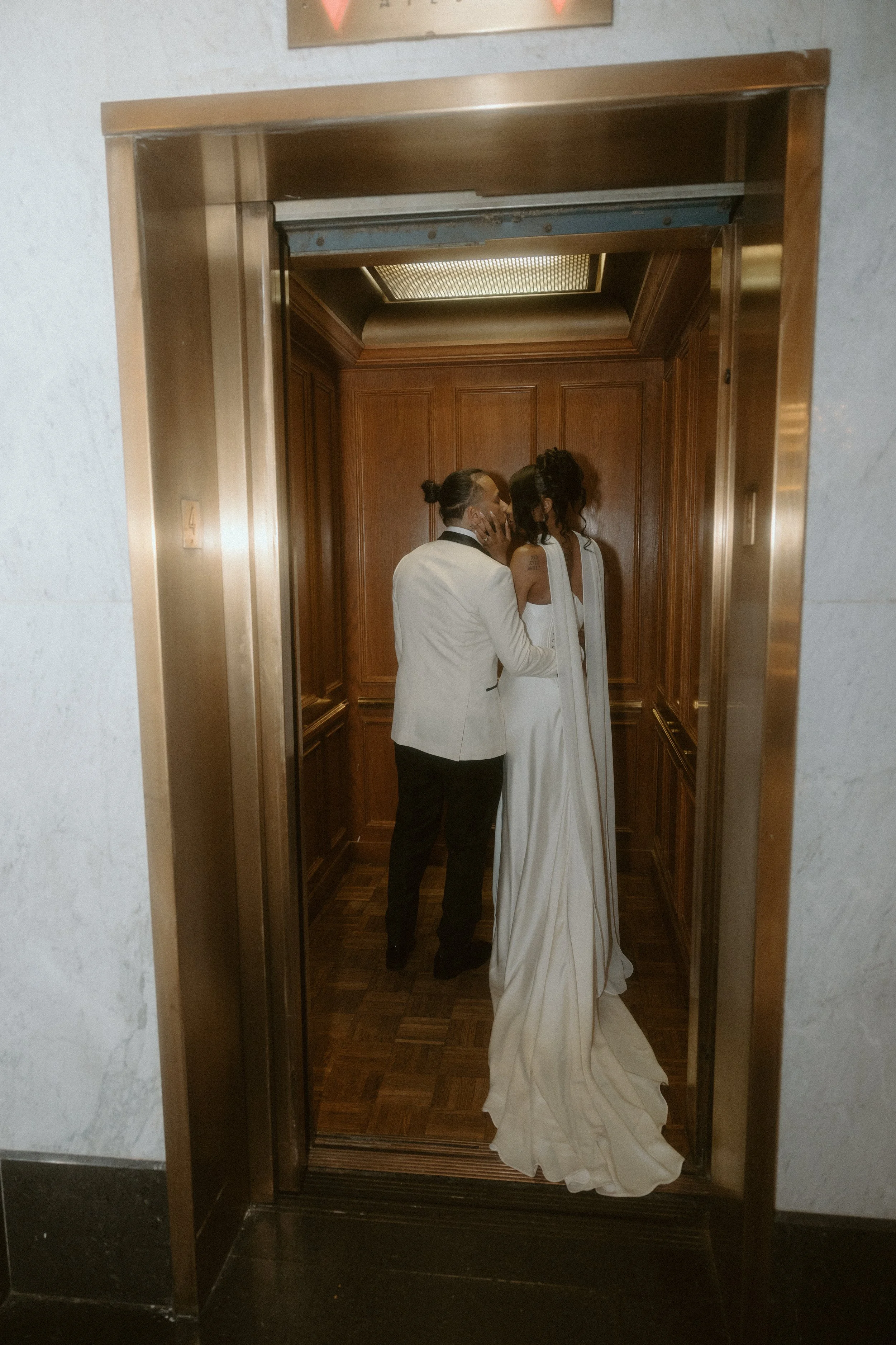 C&J Statehouse Elopement, Indianapolis, IN