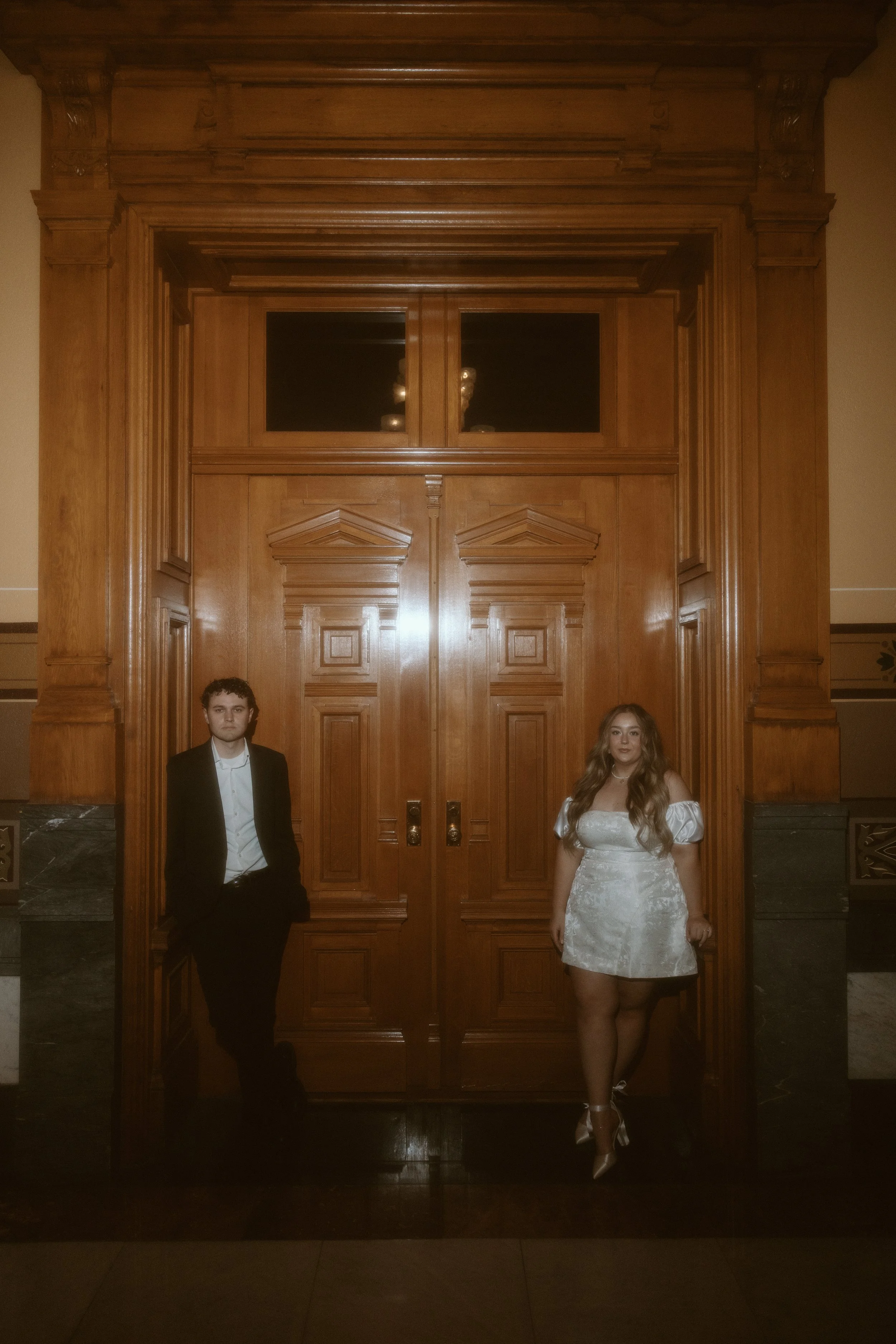 J&J Couple Engagement Shoot at Indiana Statehouse