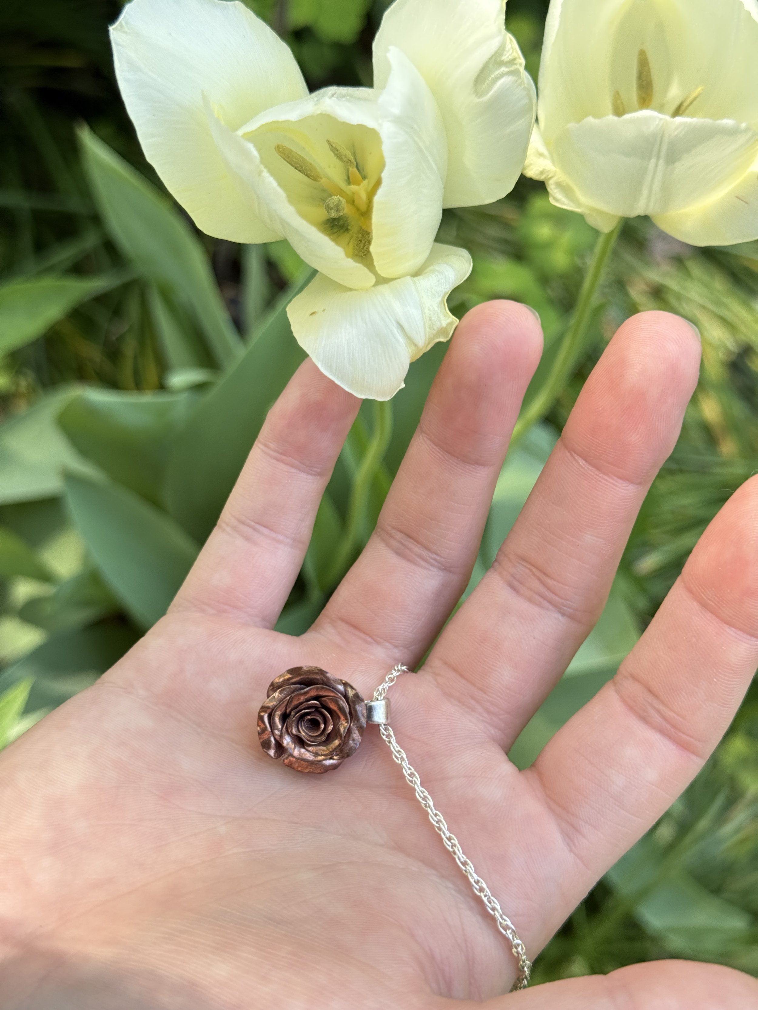 Rose pendant