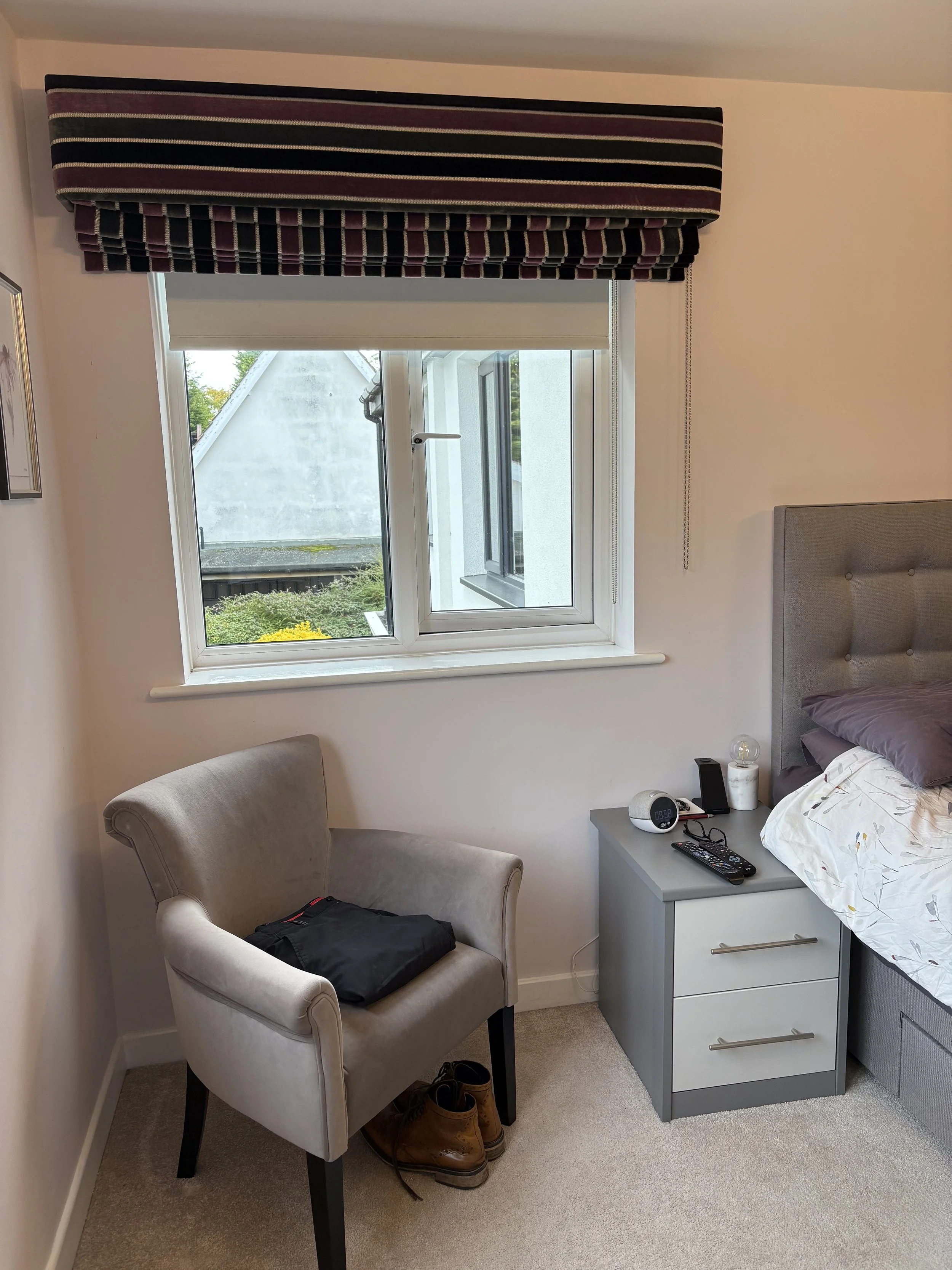 Before: primary bedroom window before bespoke roman blind and curtain installation by LuLa Interior Design