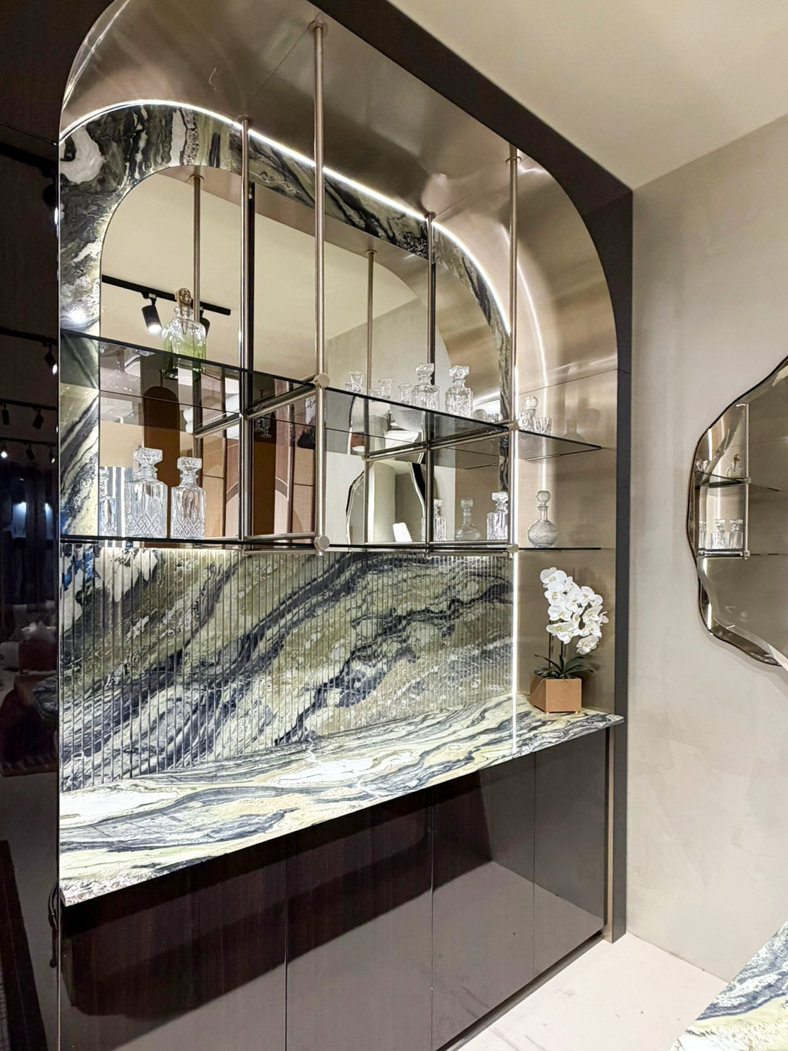 bar 2 (2) edited.png