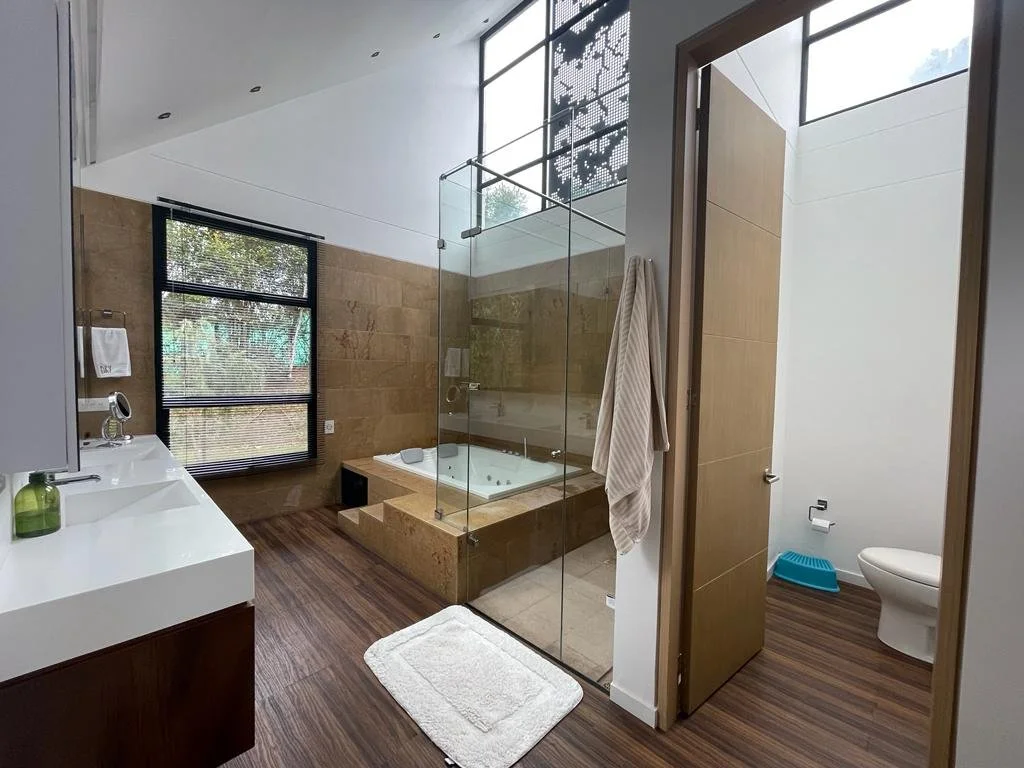 WhatsApp Image 2023-05-12 at 12.07.36 PM (8).jpeg