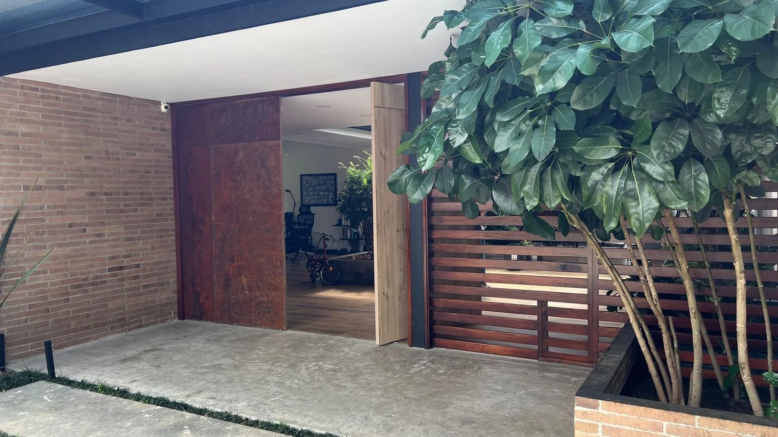 WhatsApp Image 2026-01-20 at 2.04.44 PM.jpeg