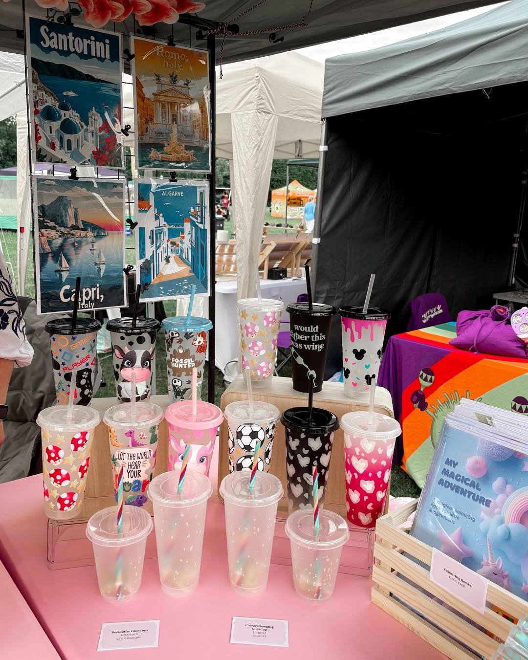 Cold cups, prints, and plenty of market day magic at the Hatch Warren Summer Festival the other weekend. Thanks for stopping by and supporting small! We had a great time βοΈ
#ShopSmall #MarketDay #Throwback #ColdCups #WallPrints #SupportLocal #Market