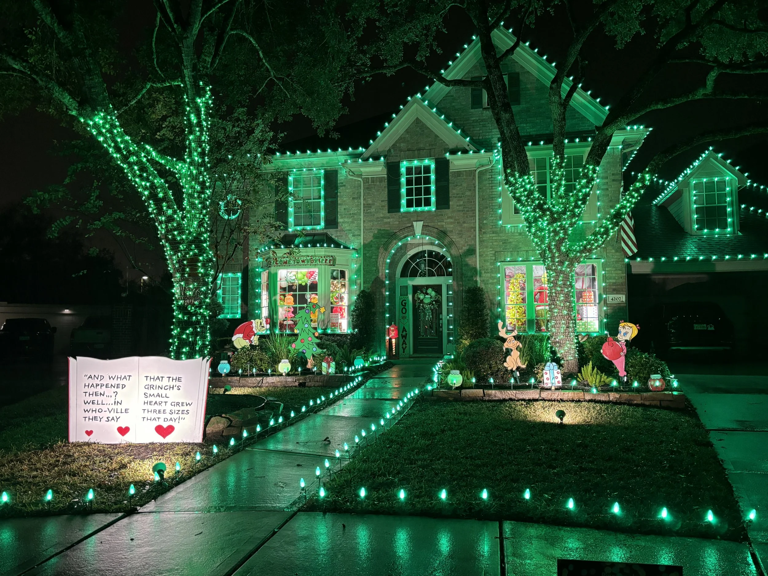 4207 N Pine Brook Cove - The Grinch