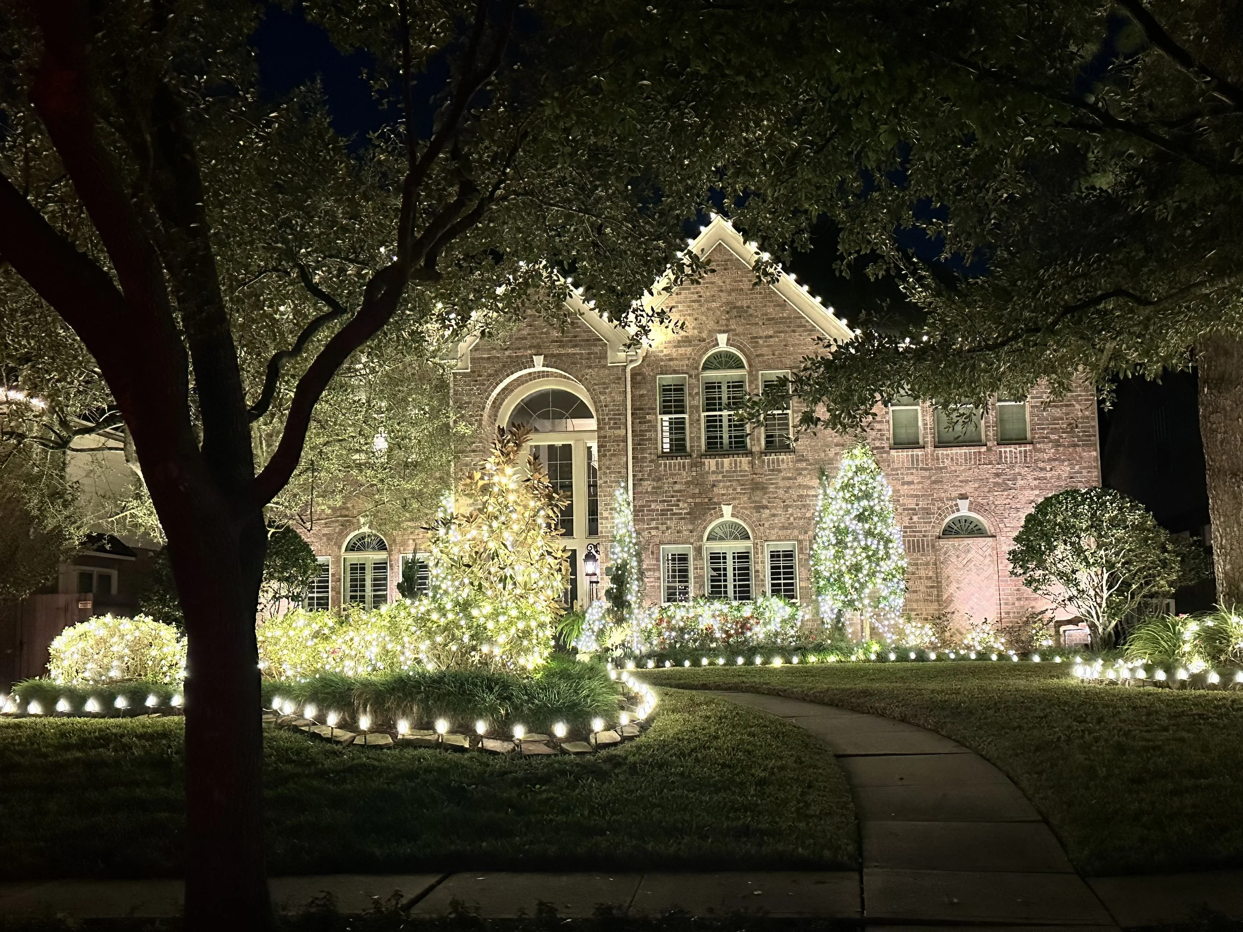 3727 W Pine Brook Way: Brilliant White