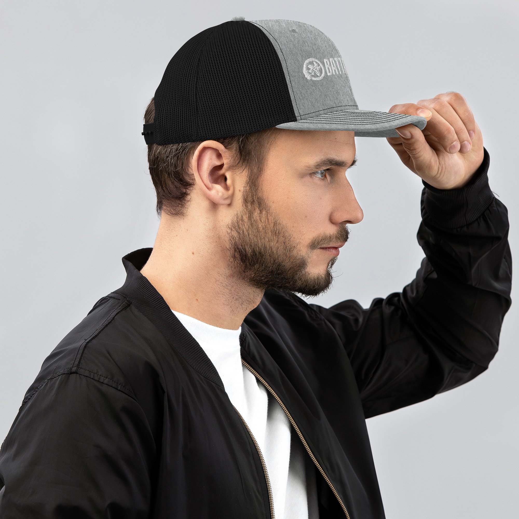 snapback-trucker-cap-heather-grey-black-right-side-686e86badd9cf.jpg